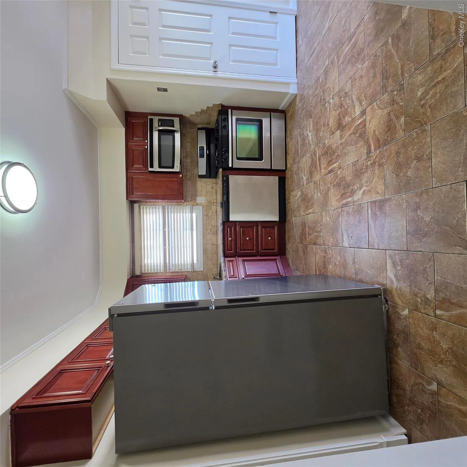 203 Main Street, Hempstead, NY, 3 Bedroom Bedrooms, 6 Room Rooms,1 BathroomBathrooms,Residential Lease,For Rent,Main,0,1061536 203 Main Street, Hempstead, NY, 3 Bedroom Bedrooms, 6 Room Rooms,1 BathroomBathrooms,Residential Lease,For Rent,Main,0,1061536
