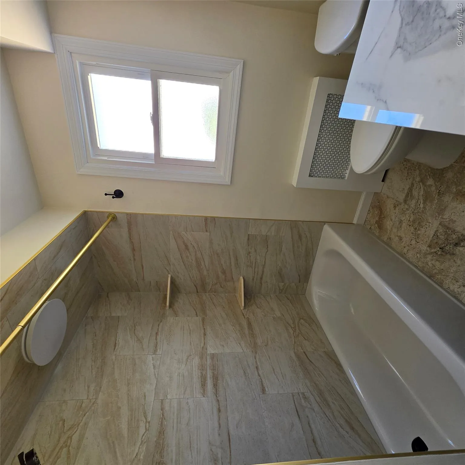 203 Main Street, Hempstead, NY, 3 Bedroom Bedrooms, 6 Room Rooms,1 BathroomBathrooms,Residential Lease,For Rent,Main,0,1061536 203 Main Street, Hempstead, NY, 3 Bedroom Bedrooms, 6 Room Rooms,1 BathroomBathrooms,Residential Lease,For Rent,Main,0,1061536