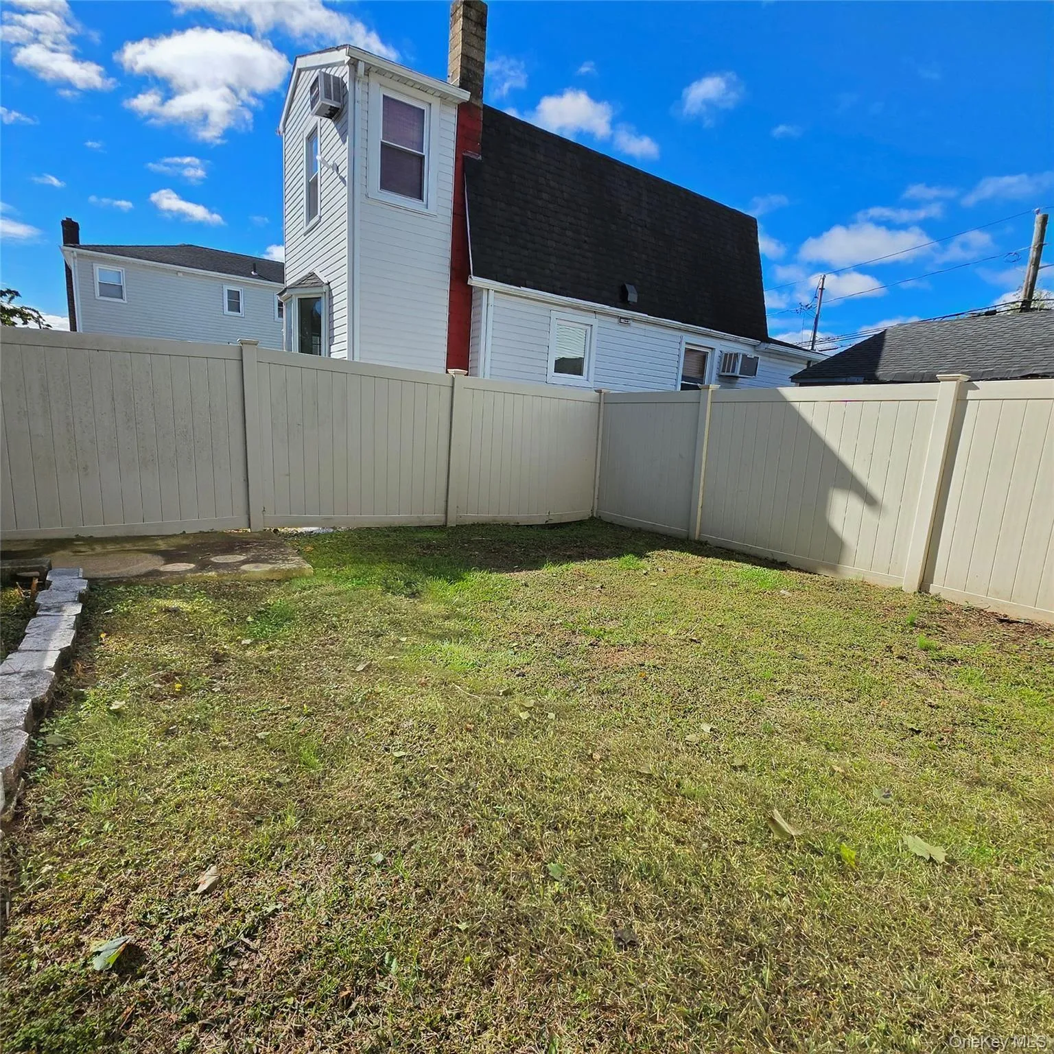 203 Main Street, Hempstead, NY, 3 Bedroom Bedrooms, 6 Room Rooms,1 BathroomBathrooms,Residential Lease,For Rent,Main,0,1061536 203 Main Street, Hempstead, NY, 3 Bedroom Bedrooms, 6 Room Rooms,1 BathroomBathrooms,Residential Lease,For Rent,Main,0,1061536
