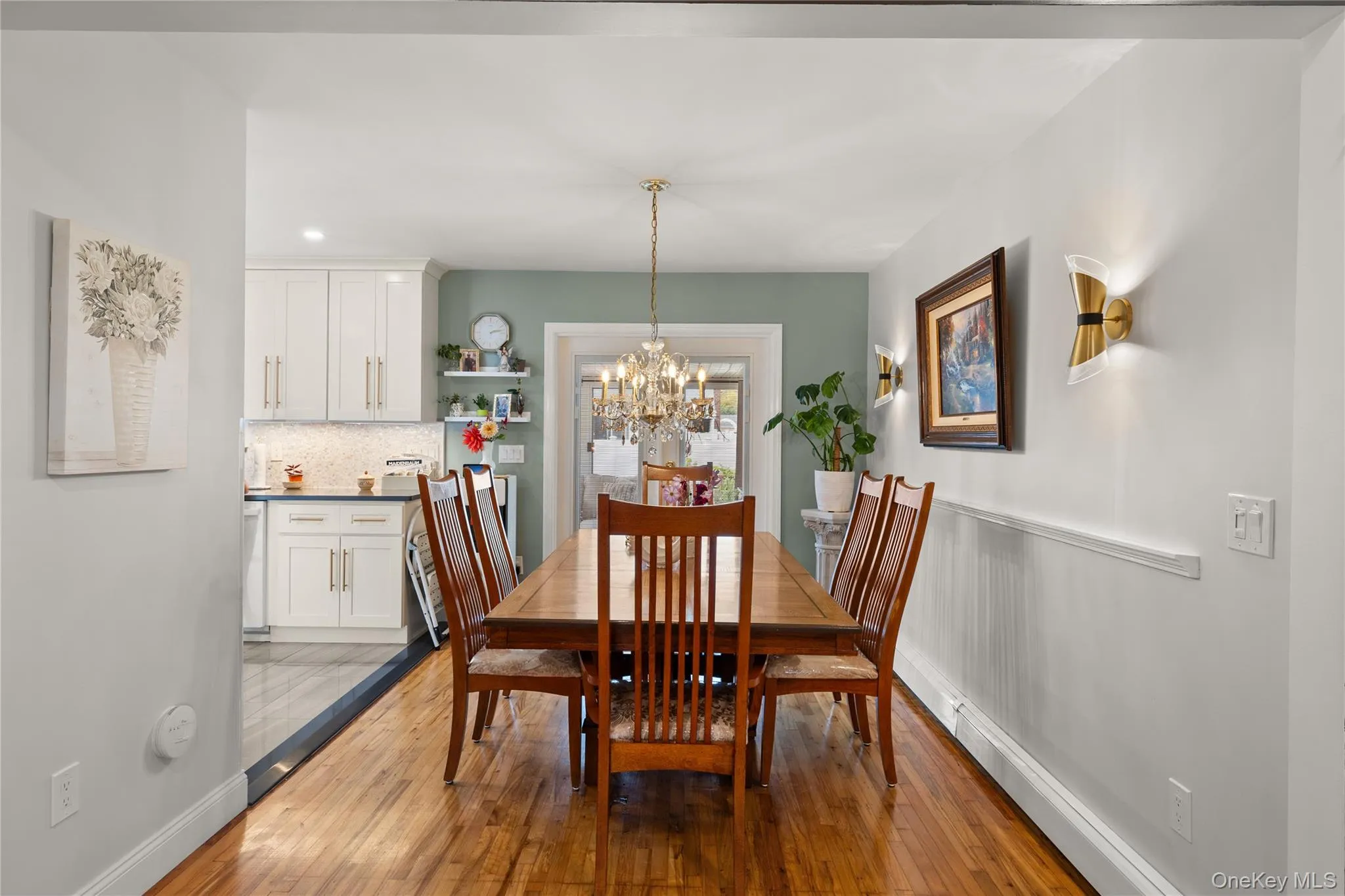 116 Massapequa Avenue, Oyster Bay, NY, 2 Bedrooms Bedrooms, 5 Rooms Rooms,1 BathroomBathrooms,Residential,For Rent,Massapequa,0,1061549 116 Massapequa Avenue, Oyster Bay, NY, 2 Bedrooms Bedrooms, 5 Rooms Rooms,1 BathroomBathrooms,Residential,For Rent,Massapequa,0,1061549