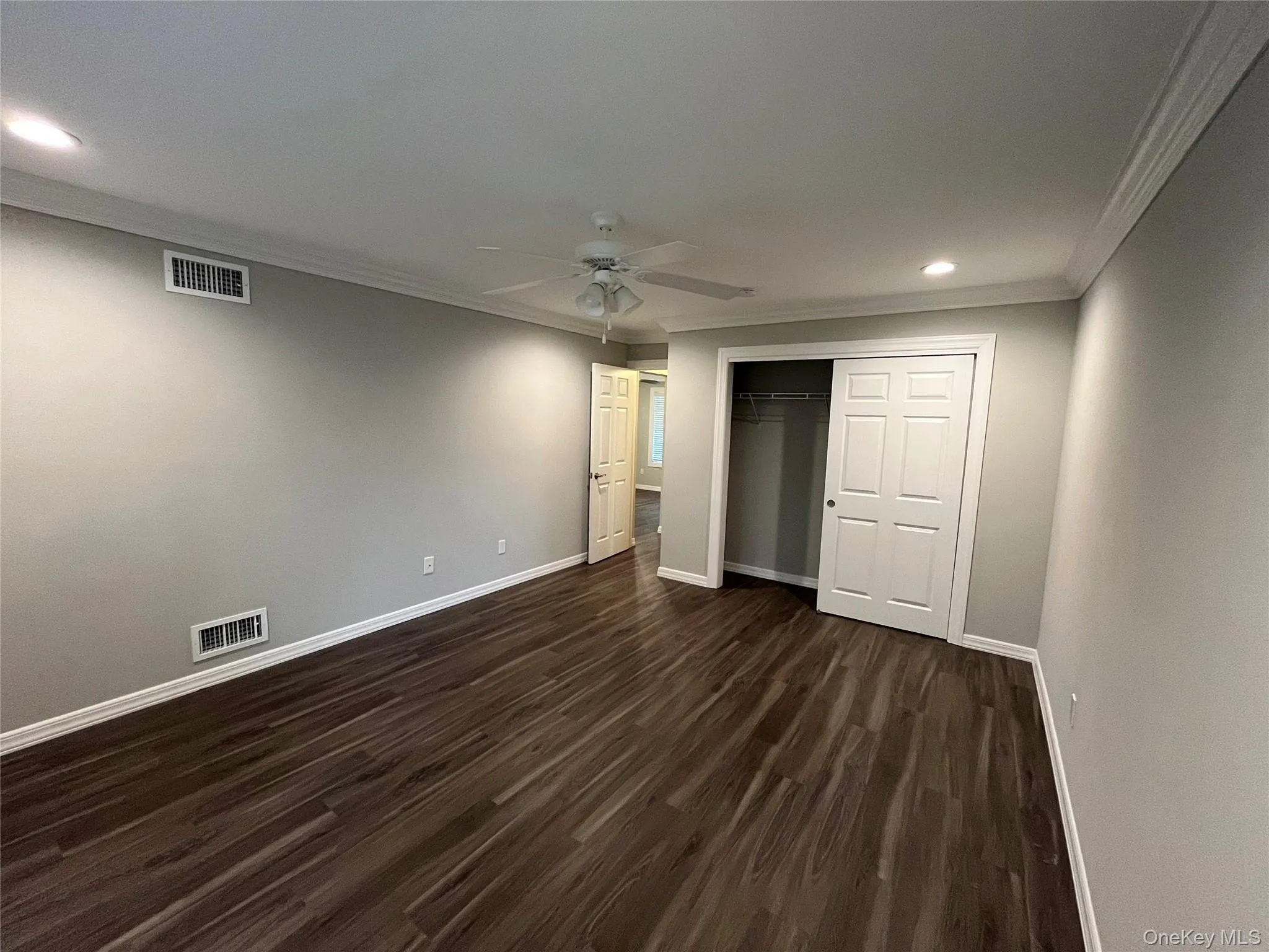 40 Country Club Drive, Brookhaven, NY, 1 Bedroom Bedrooms, 4 Room Rooms,1 BathroomBathrooms,Residential Lease,For Rent,Country Club,0,1061559 40 Country Club Drive, Brookhaven, NY, 1 Bedroom Bedrooms, 4 Room Rooms,1 BathroomBathrooms,Residential Lease,For Rent,Country Club,0,1061559