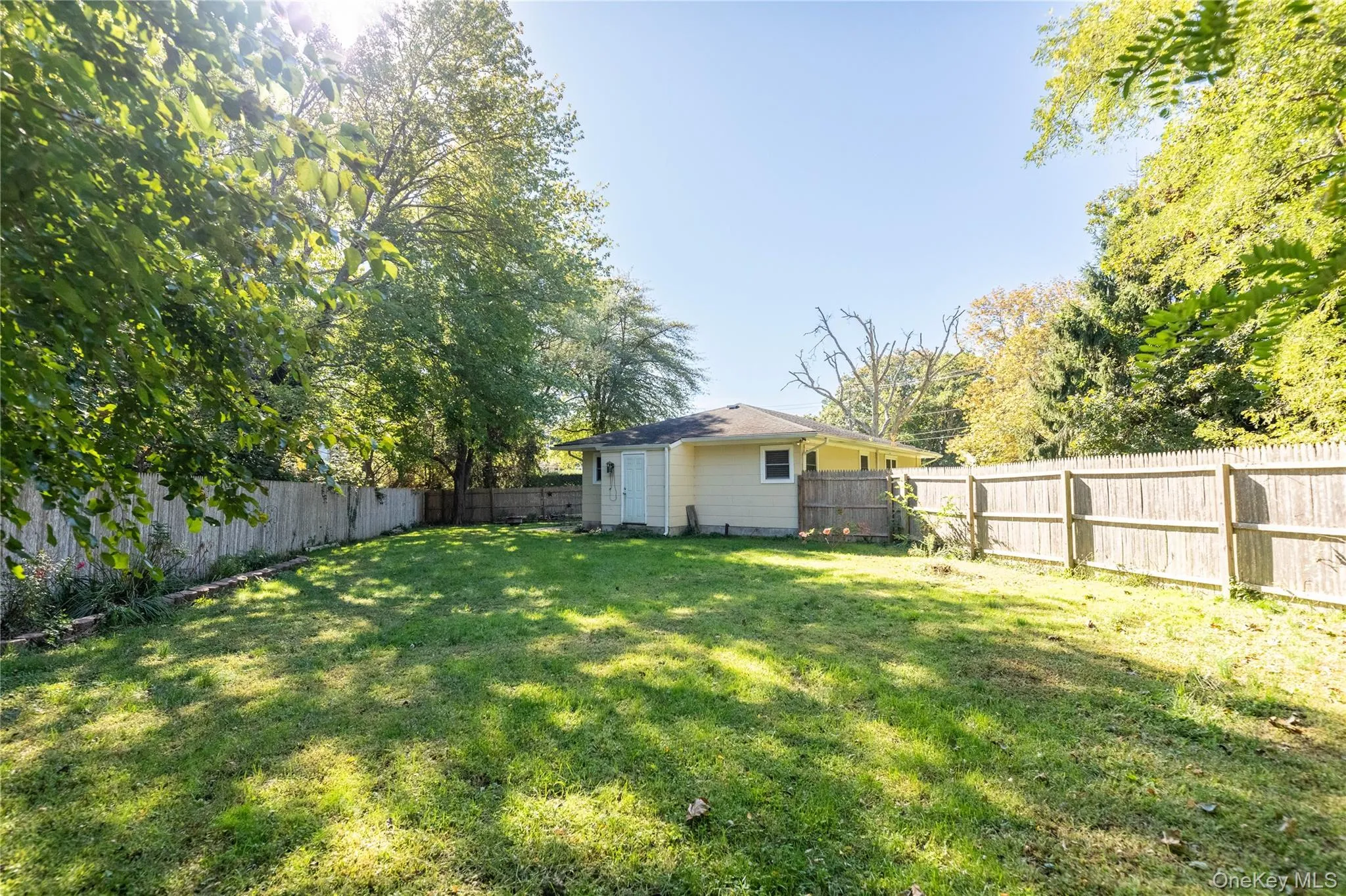 109 Dogwood Road, Brookhaven, NY, 3 Bedrooms Bedrooms, 5 Rooms Rooms,1 BathroomBathrooms,Residential,For Rent,Dogwood,0,1061565 109 Dogwood Road, Brookhaven, NY, 3 Bedrooms Bedrooms, 5 Rooms Rooms,1 BathroomBathrooms,Residential,For Rent,Dogwood,0,1061565