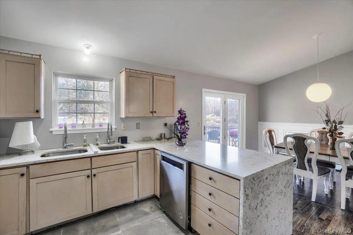 187 Prospect Road, Blooming Grove, NY, 4 Bedroom Bedrooms, 8 Room Rooms,3 BathroomBathrooms,Residential Lease,For Rent,Prospect,0,1061566 187 Prospect Road, Blooming Grove, NY, 4 Bedroom Bedrooms, 8 Room Rooms,3 BathroomBathrooms,Residential Lease,For Rent,Prospect,0,1061566
