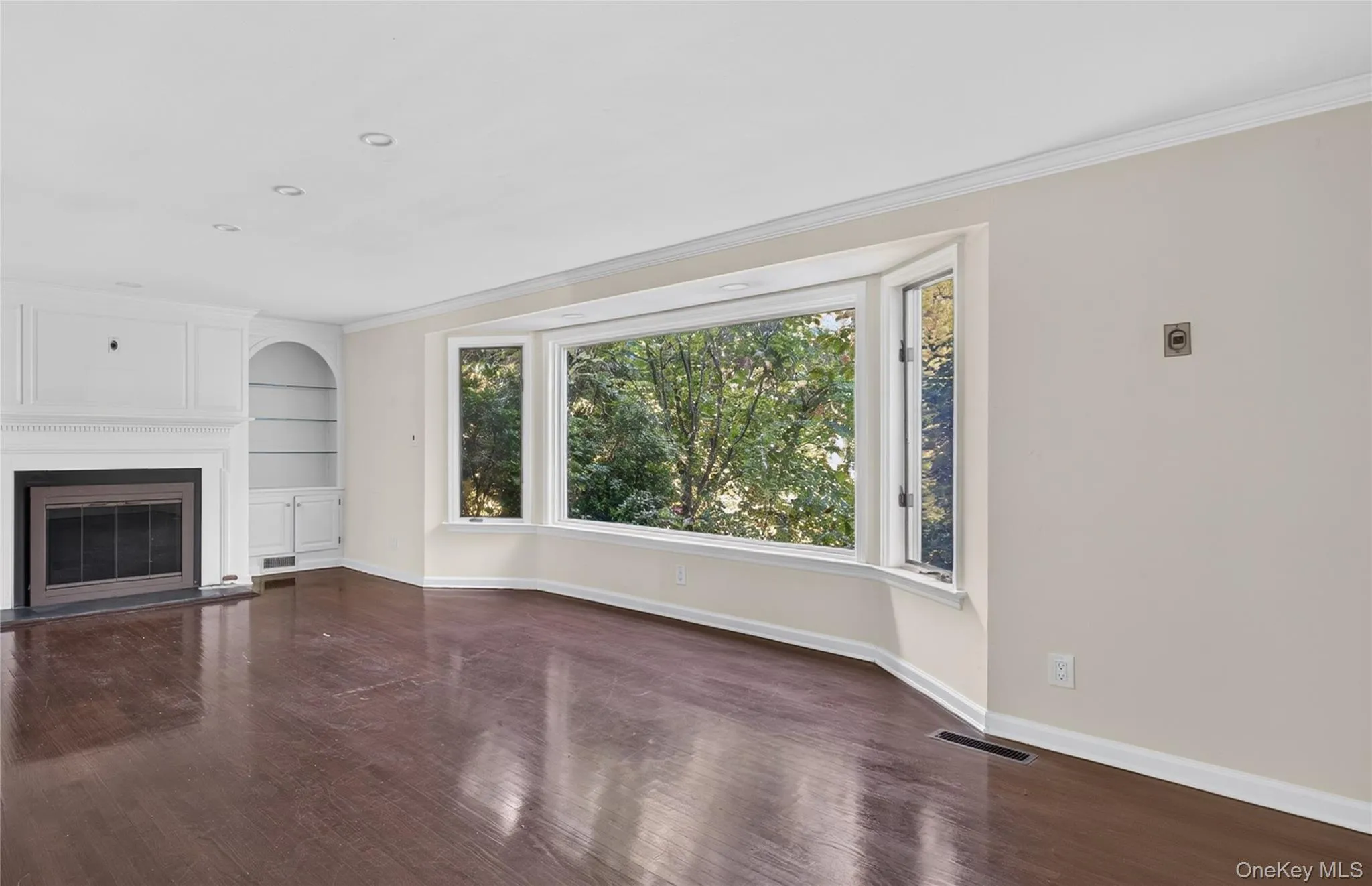 1574 Laurel Hollow Road, Oyster Bay, NY, 3 Bedrooms Bedrooms, 11 Rooms Rooms,4 BathroomsBathrooms,Residential,For Rent,Laurel Hollow,0,1061573 1574 Laurel Hollow Road, Oyster Bay, NY, 3 Bedrooms Bedrooms, 11 Rooms Rooms,4 BathroomsBathrooms,Residential,For Rent,Laurel Hollow,0,1061573