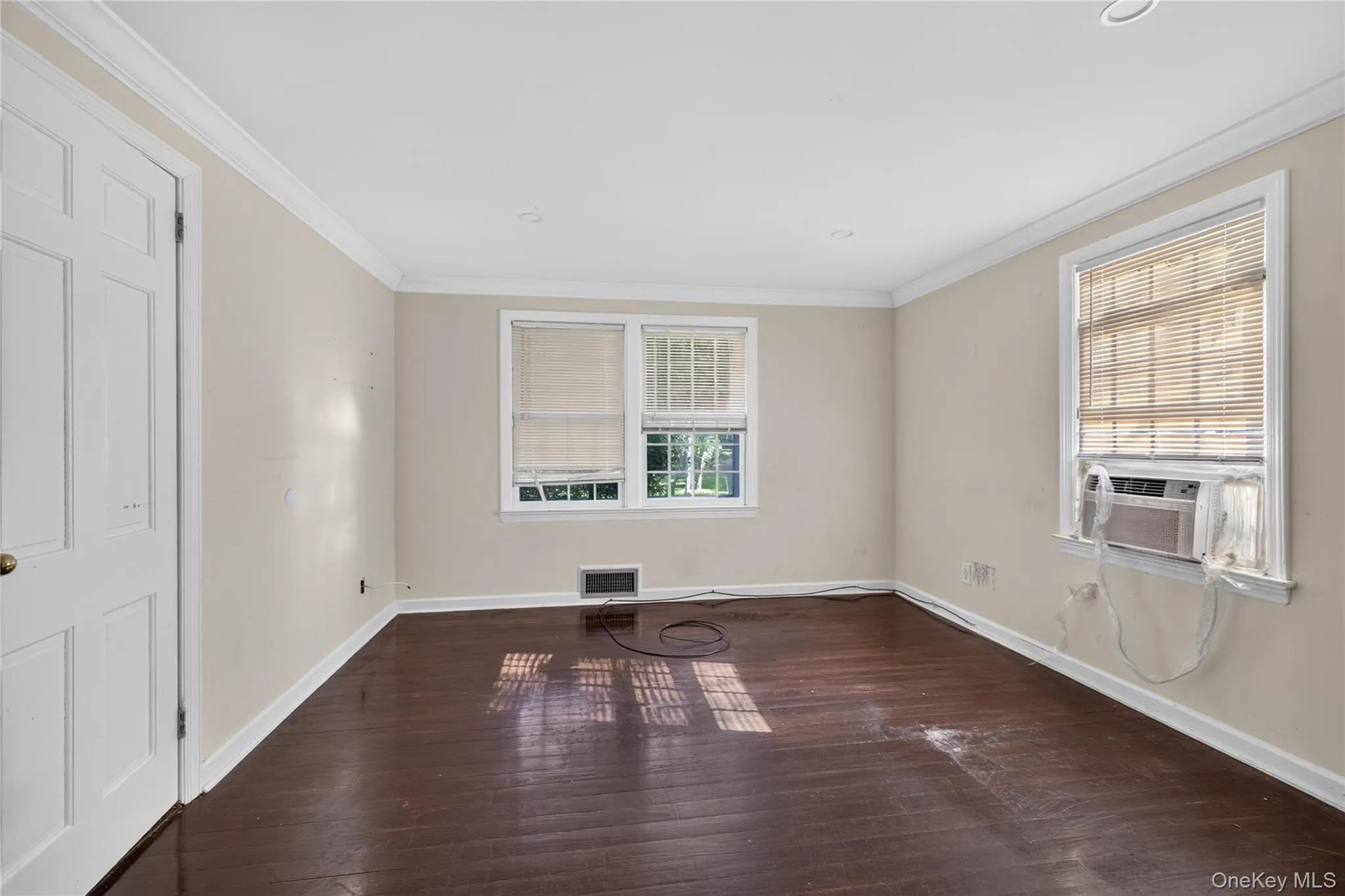 1574 Laurel Hollow Road, Oyster Bay, NY, 3 Bedrooms Bedrooms, 11 Rooms Rooms,4 BathroomsBathrooms,Residential,For Rent,Laurel Hollow,0,1061573 1574 Laurel Hollow Road, Oyster Bay, NY, 3 Bedrooms Bedrooms, 11 Rooms Rooms,4 BathroomsBathrooms,Residential,For Rent,Laurel Hollow,0,1061573