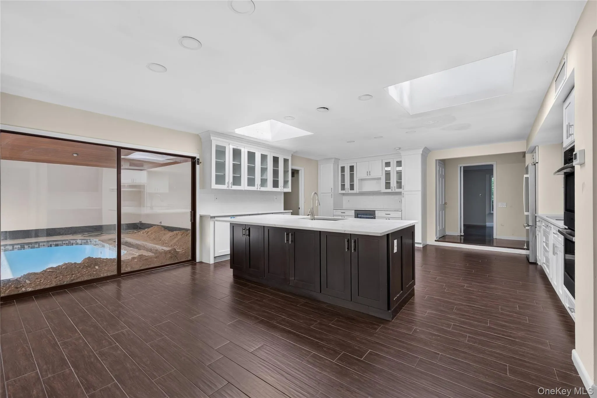 1574 Laurel Hollow Road, Oyster Bay, NY, 3 Bedrooms Bedrooms, 11 Rooms Rooms,4 BathroomsBathrooms,Residential,For Rent,Laurel Hollow,0,1061573 1574 Laurel Hollow Road, Oyster Bay, NY, 3 Bedrooms Bedrooms, 11 Rooms Rooms,4 BathroomsBathrooms,Residential,For Rent,Laurel Hollow,0,1061573