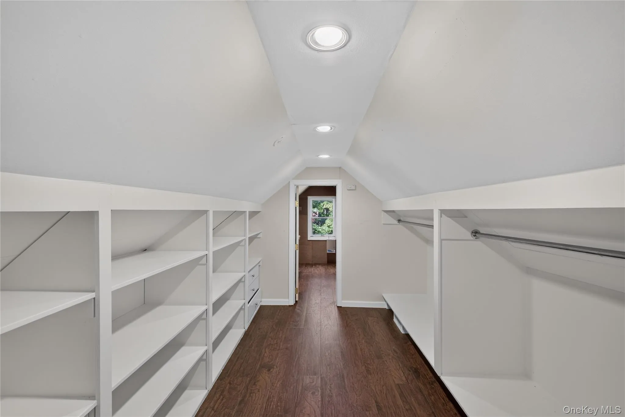 1574 Laurel Hollow Road, Oyster Bay, NY, 3 Bedrooms Bedrooms, 11 Rooms Rooms,4 BathroomsBathrooms,Residential,For Rent,Laurel Hollow,0,1061573 1574 Laurel Hollow Road, Oyster Bay, NY, 3 Bedrooms Bedrooms, 11 Rooms Rooms,4 BathroomsBathrooms,Residential,For Rent,Laurel Hollow,0,1061573