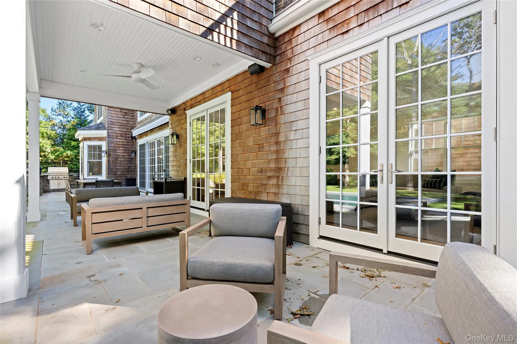 62 Birchwood Lane, Southampton, NY, 6 Bedrooms Bedrooms, 12 Rooms Rooms,5 BathroomsBathrooms,Residential Lease,For Rent,Birchwood,0,1061574 62 Birchwood Lane, Southampton, NY, 6 Bedrooms Bedrooms, 12 Rooms Rooms,5 BathroomsBathrooms,Residential Lease,For Rent,Birchwood,0,1061574