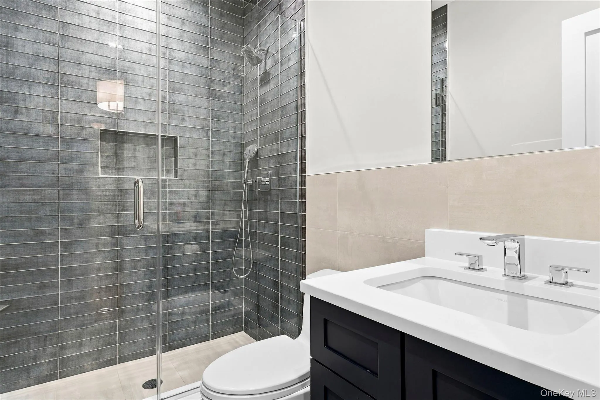 62 Birchwood Lane, Southampton, NY, 6 Bedrooms Bedrooms, 12 Rooms Rooms,5 BathroomsBathrooms,Residential Lease,For Rent,Birchwood,0,1061574 62 Birchwood Lane, Southampton, NY, 6 Bedrooms Bedrooms, 12 Rooms Rooms,5 BathroomsBathrooms,Residential Lease,For Rent,Birchwood,0,1061574