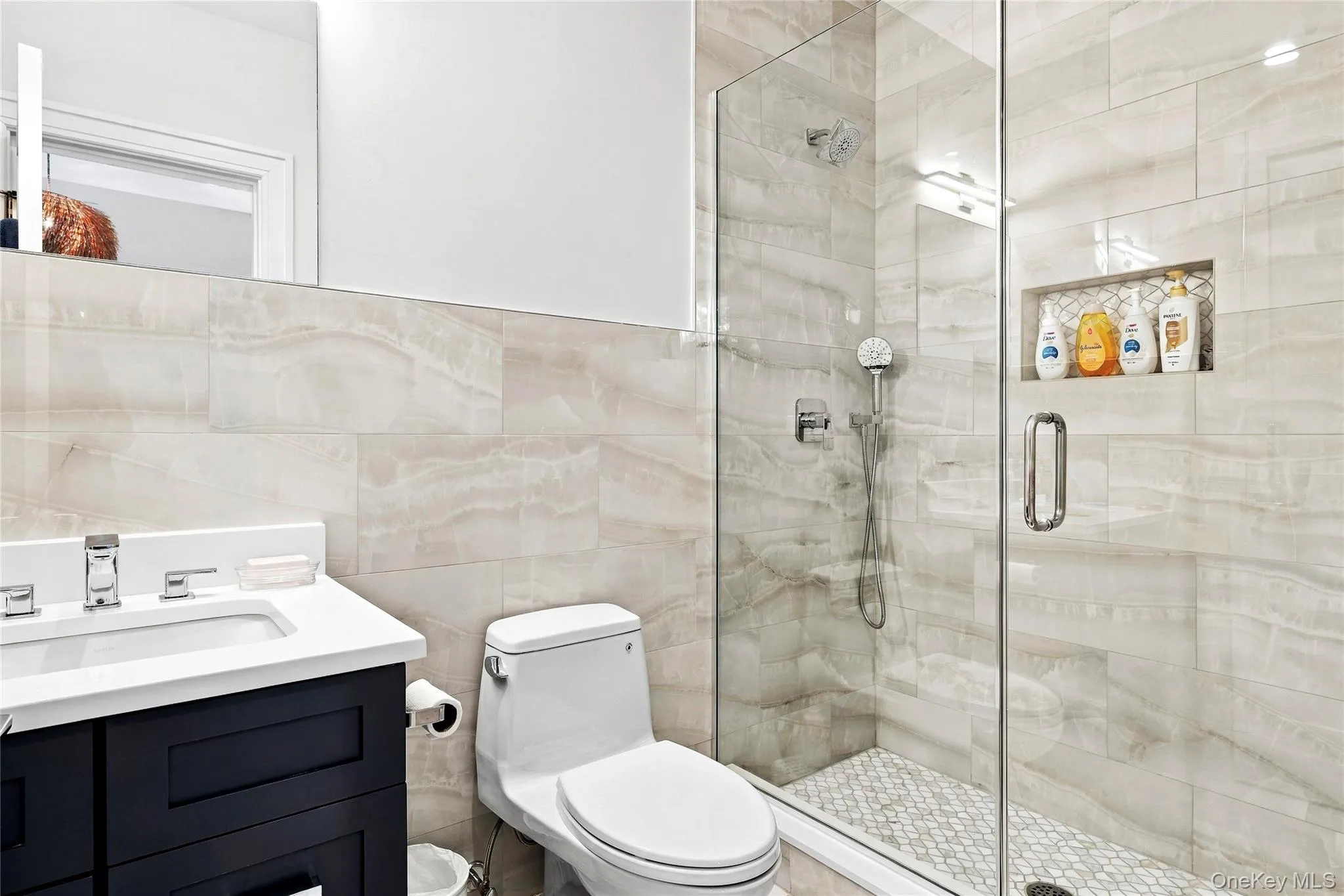 62 Birchwood Lane, Southampton, NY, 6 Bedrooms Bedrooms, 12 Rooms Rooms,5 BathroomsBathrooms,Residential Lease,For Rent,Birchwood,0,1061574 62 Birchwood Lane, Southampton, NY, 6 Bedrooms Bedrooms, 12 Rooms Rooms,5 BathroomsBathrooms,Residential Lease,For Rent,Birchwood,0,1061574