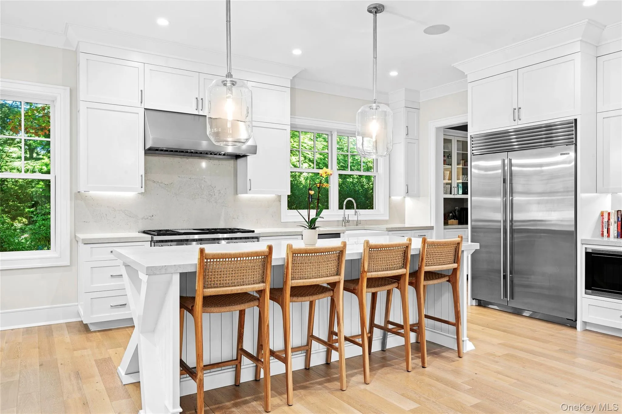 62 Birchwood Lane, Southampton, NY, 6 Bedrooms Bedrooms, 12 Rooms Rooms,5 BathroomsBathrooms,Residential Lease,For Rent,Birchwood,0,1061574 62 Birchwood Lane, Southampton, NY, 6 Bedrooms Bedrooms, 12 Rooms Rooms,5 BathroomsBathrooms,Residential Lease,For Rent,Birchwood,0,1061574