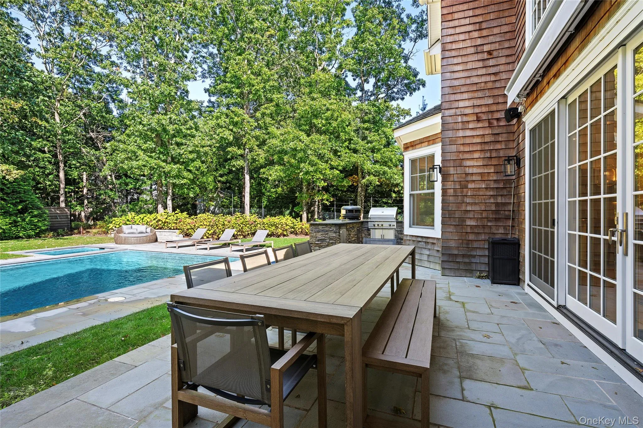62 Birchwood Lane, Southampton, NY, 6 Bedrooms Bedrooms, 12 Rooms Rooms,5 BathroomsBathrooms,Residential Lease,For Rent,Birchwood,0,1061574 62 Birchwood Lane, Southampton, NY, 6 Bedrooms Bedrooms, 12 Rooms Rooms,5 BathroomsBathrooms,Residential Lease,For Rent,Birchwood,0,1061574