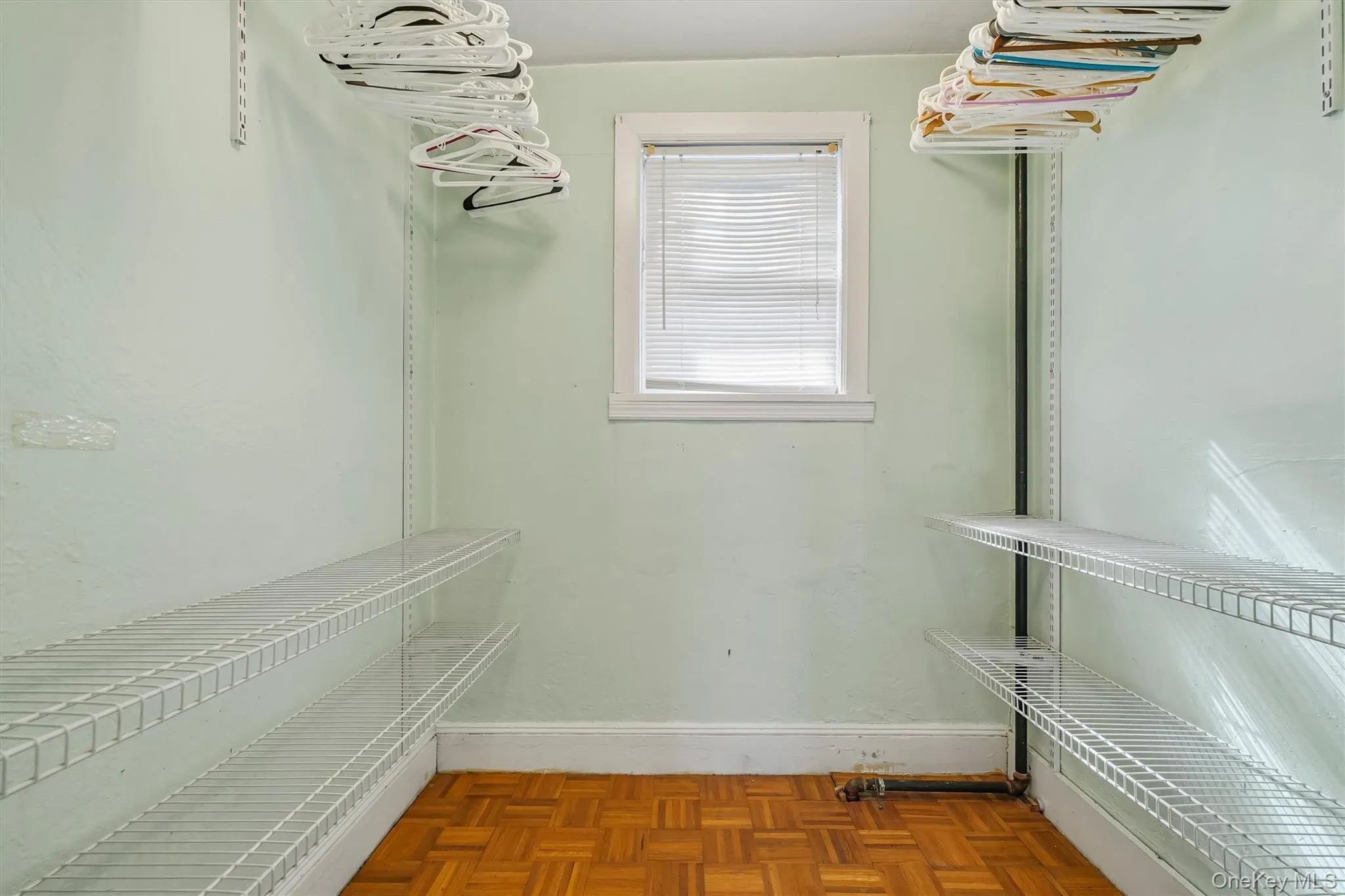 3081 Bevy Place, New York, NY, 3 Bedrooms Bedrooms, 6 Rooms Rooms,2 BathroomsBathrooms,Residential,For Rent,Bevy,0,1061576 3081 Bevy Place, New York, NY, 3 Bedrooms Bedrooms, 6 Rooms Rooms,2 BathroomsBathrooms,Residential,For Rent,Bevy,0,1061576