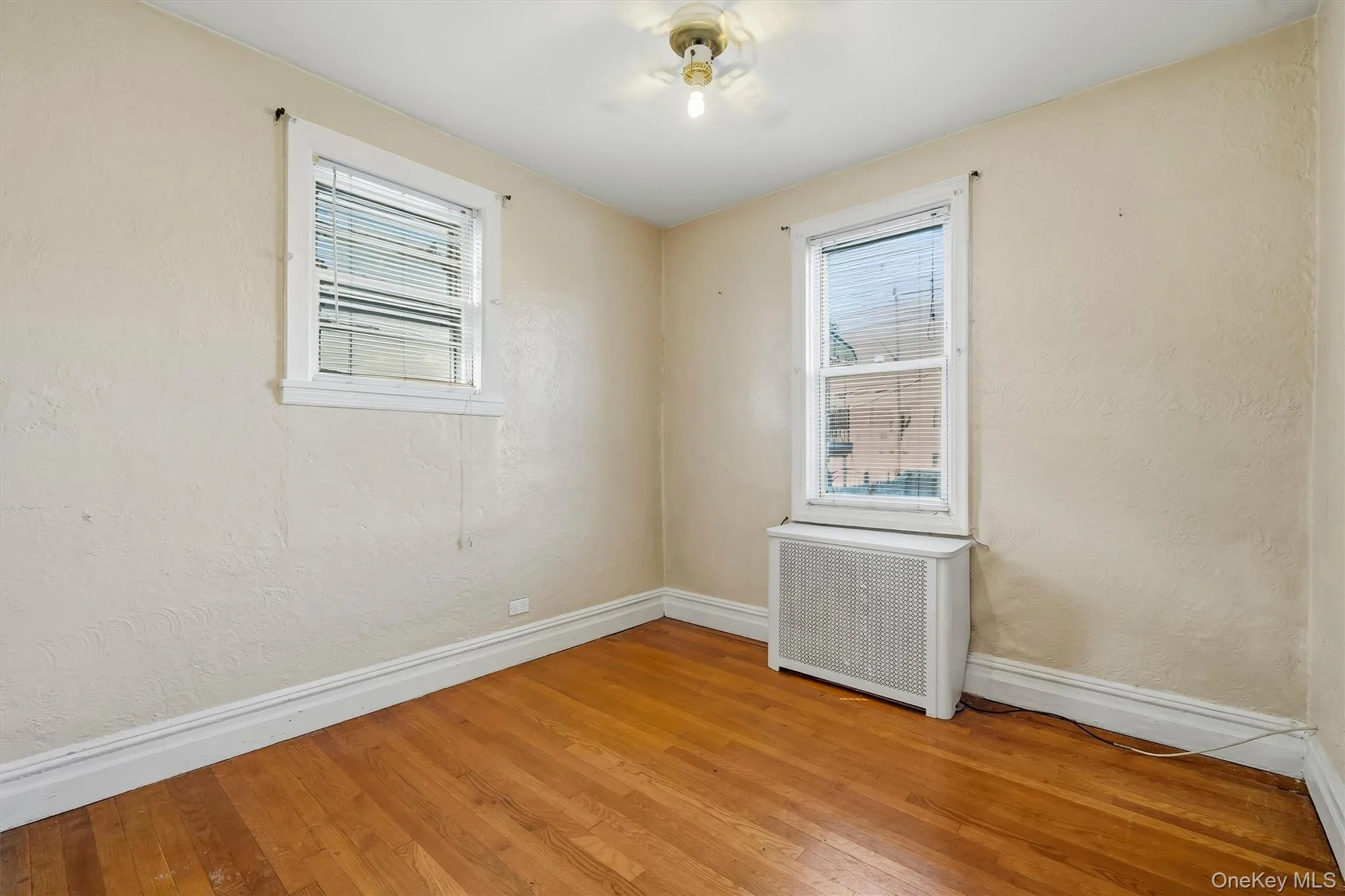 3081 Bevy Place, New York, NY, 3 Bedrooms Bedrooms, 6 Rooms Rooms,2 BathroomsBathrooms,Residential,For Rent,Bevy,0,1061576 3081 Bevy Place, New York, NY, 3 Bedrooms Bedrooms, 6 Rooms Rooms,2 BathroomsBathrooms,Residential,For Rent,Bevy,0,1061576