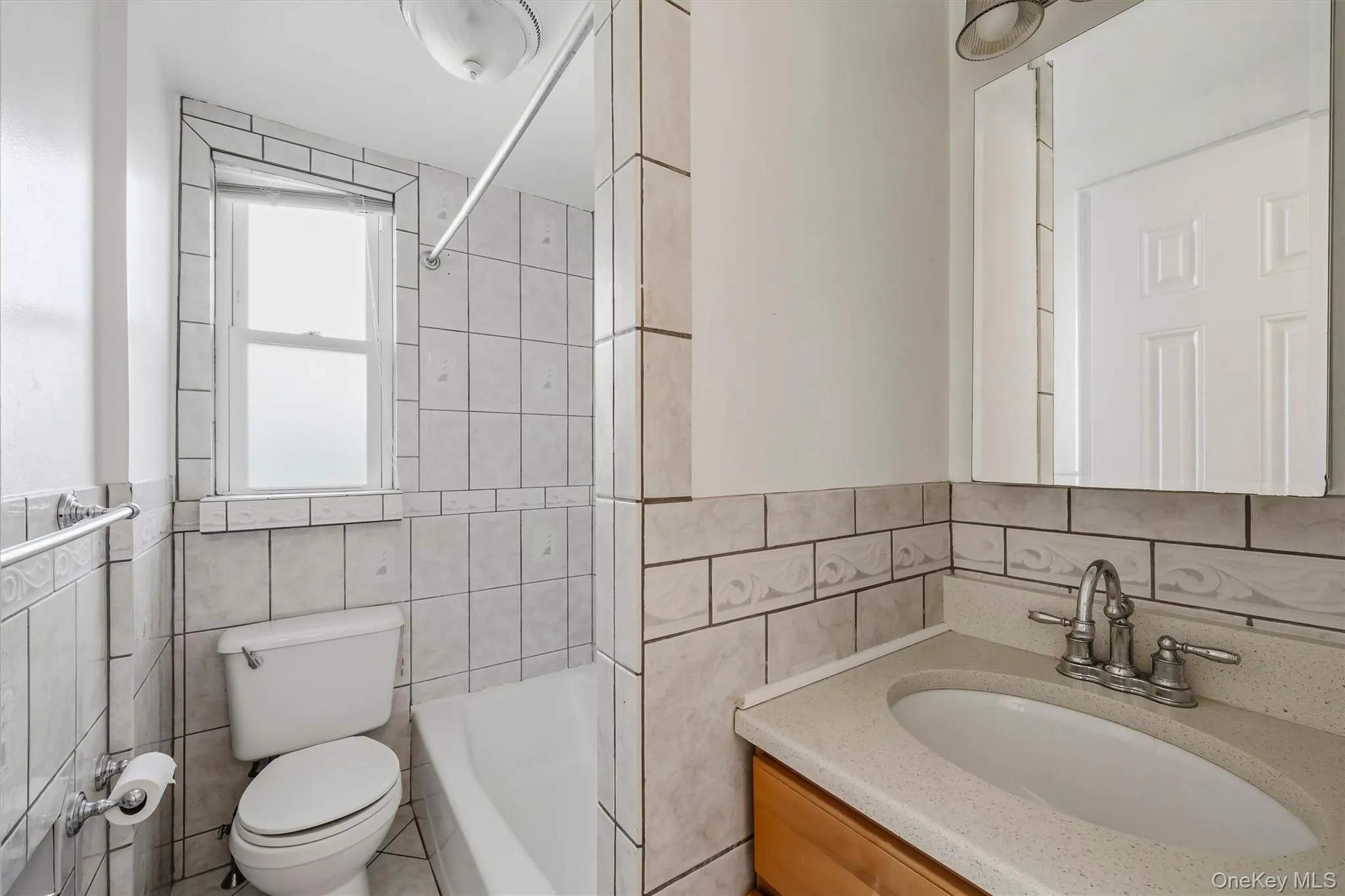 3081 Bevy Place, New York, NY, 3 Bedrooms Bedrooms, 6 Rooms Rooms,2 BathroomsBathrooms,Residential,For Rent,Bevy,0,1061576 3081 Bevy Place, New York, NY, 3 Bedrooms Bedrooms, 6 Rooms Rooms,2 BathroomsBathrooms,Residential,For Rent,Bevy,0,1061576