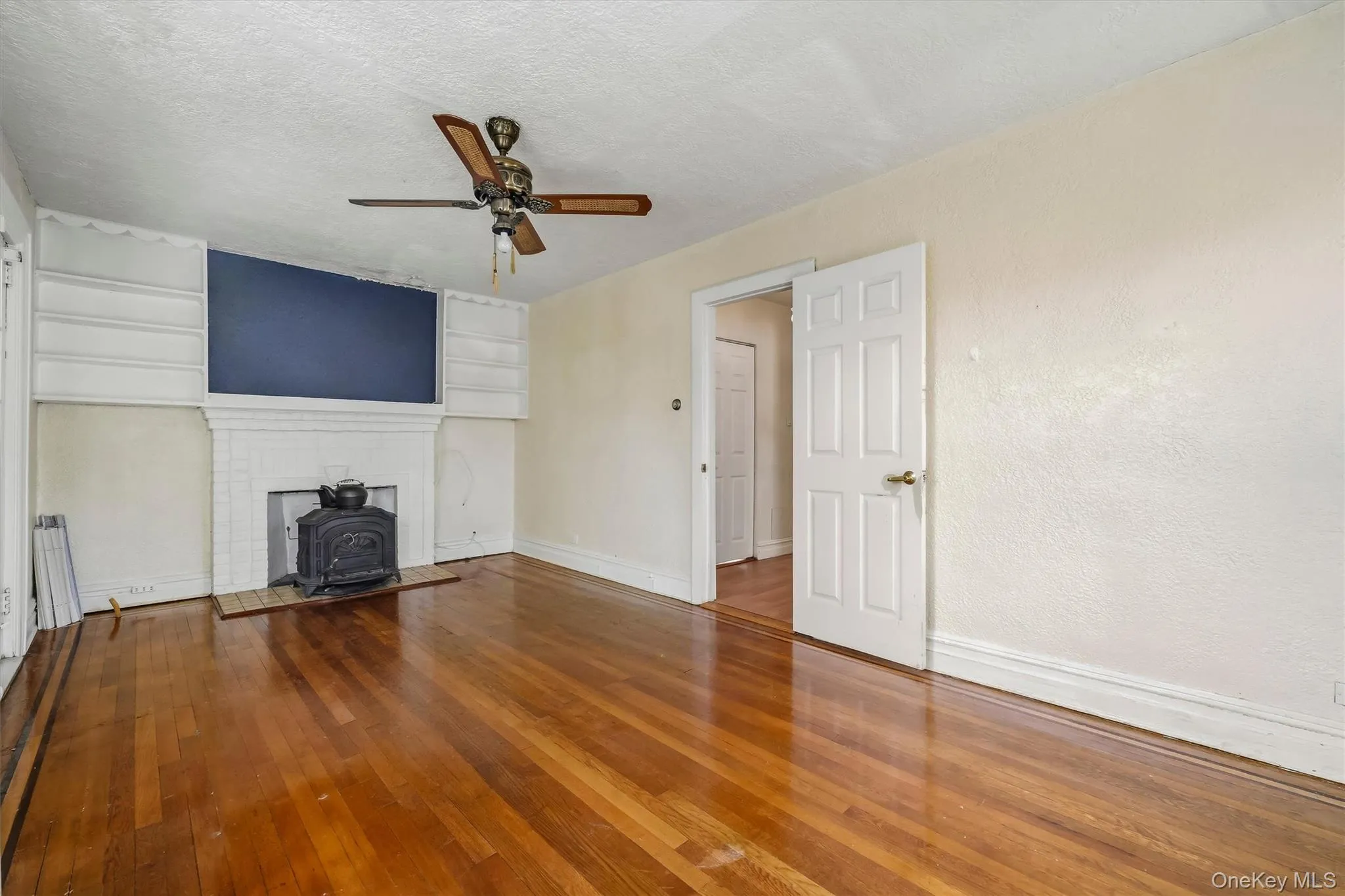3081 Bevy Place, New York, NY, 3 Bedrooms Bedrooms, 6 Rooms Rooms,2 BathroomsBathrooms,Residential,For Rent,Bevy,0,1061576 3081 Bevy Place, New York, NY, 3 Bedrooms Bedrooms, 6 Rooms Rooms,2 BathroomsBathrooms,Residential,For Rent,Bevy,0,1061576