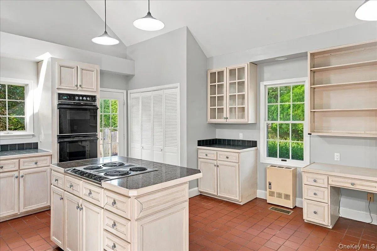 68 Don Street, Brookhaven, NY, 2 Bedrooms Bedrooms, 4 Rooms Rooms,2 BathroomsBathrooms,Residential,For Rent,Don,0,1061578 68 Don Street, Brookhaven, NY, 2 Bedrooms Bedrooms, 4 Rooms Rooms,2 BathroomsBathrooms,Residential,For Rent,Don,0,1061578