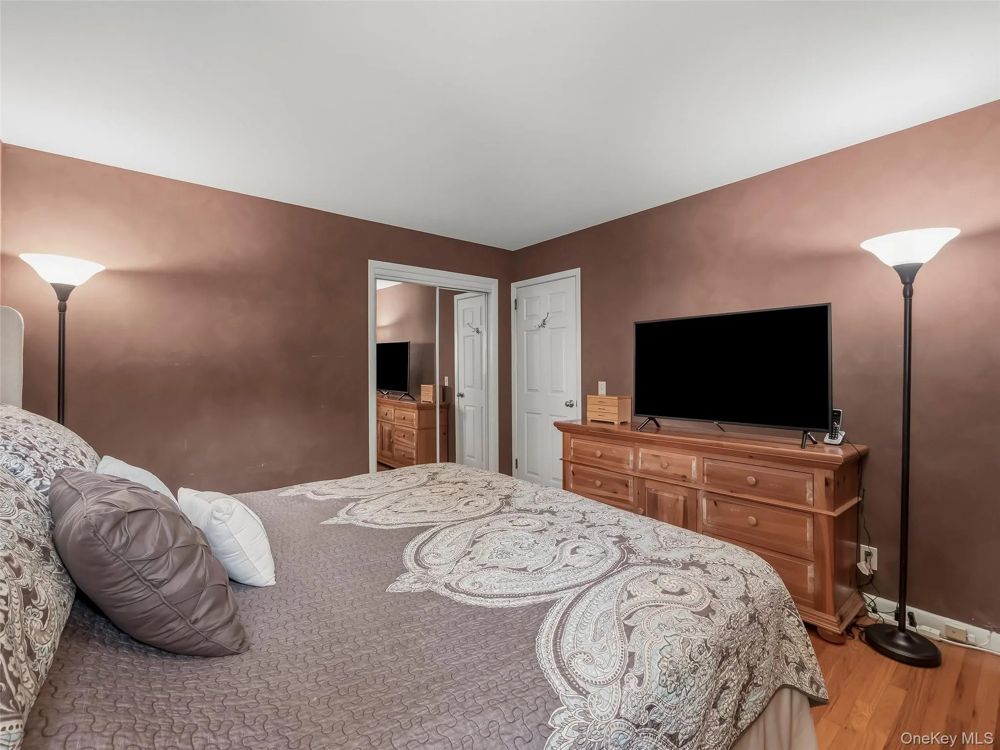 2 Valley View Terrace, Ramapo, NY, 3 Bedrooms Bedrooms, 8 Rooms Rooms,1 BathroomBathrooms,Residential,For Rent,Valley View,0,1061580 2 Valley View Terrace, Ramapo, NY, 3 Bedrooms Bedrooms, 8 Rooms Rooms,1 BathroomBathrooms,Residential,For Rent,Valley View,0,1061580