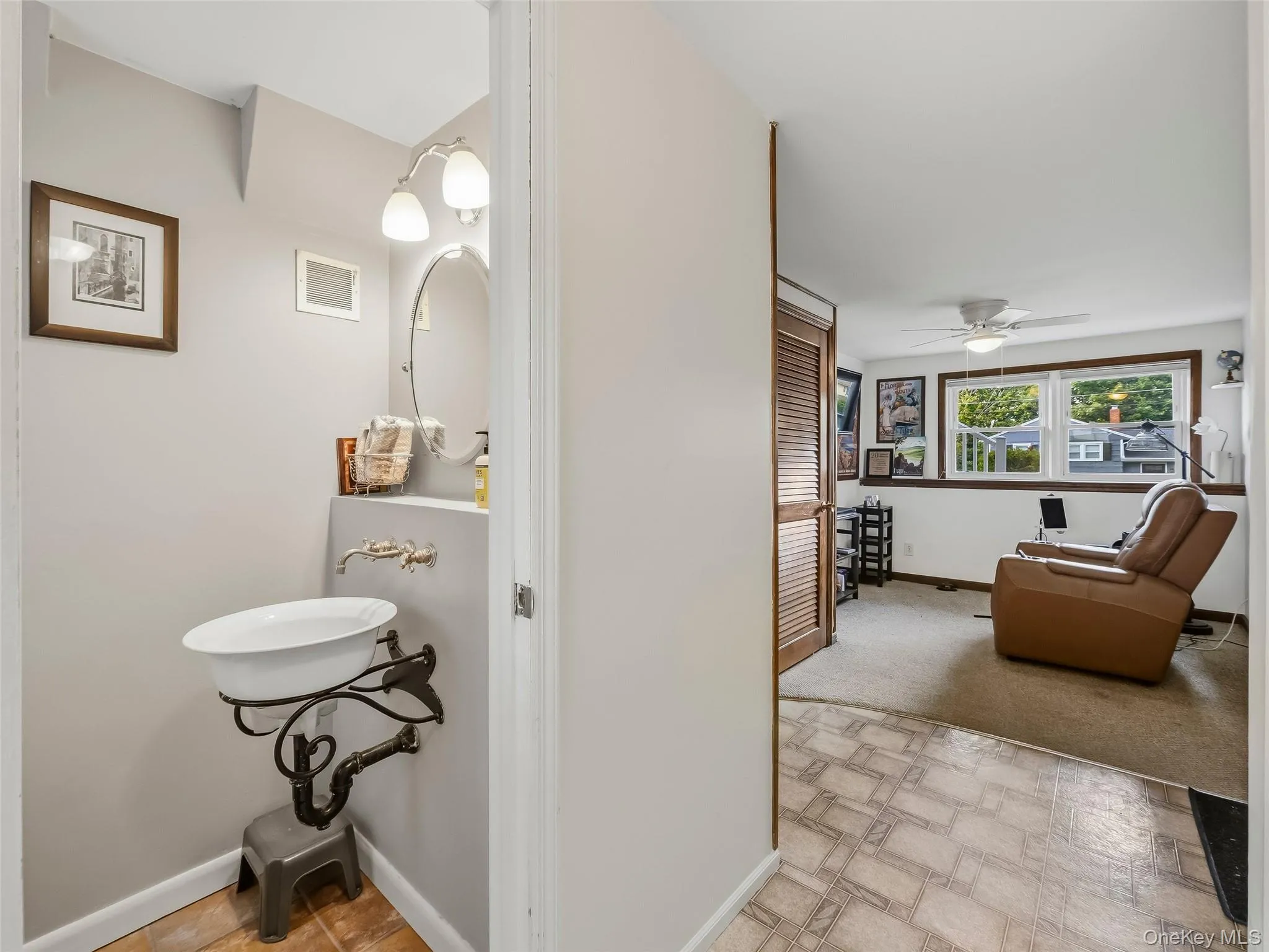 2 Valley View Terrace, Ramapo, NY, 3 Bedrooms Bedrooms, 8 Rooms Rooms,1 BathroomBathrooms,Residential,For Rent,Valley View,0,1061580 2 Valley View Terrace, Ramapo, NY, 3 Bedrooms Bedrooms, 8 Rooms Rooms,1 BathroomBathrooms,Residential,For Rent,Valley View,0,1061580
