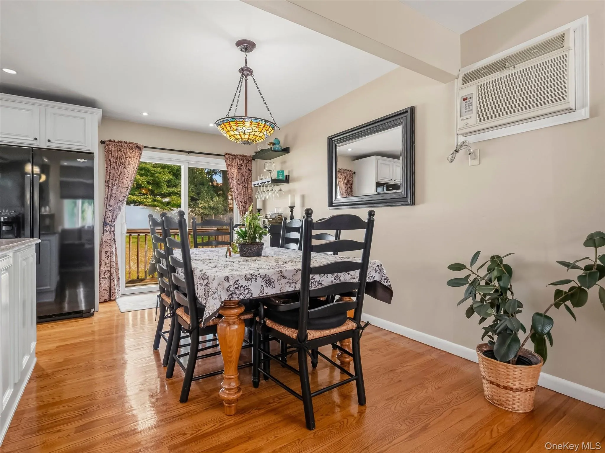 2 Valley View Terrace, Ramapo, NY, 3 Bedrooms Bedrooms, 8 Rooms Rooms,1 BathroomBathrooms,Residential,For Rent,Valley View,0,1061580 2 Valley View Terrace, Ramapo, NY, 3 Bedrooms Bedrooms, 8 Rooms Rooms,1 BathroomBathrooms,Residential,For Rent,Valley View,0,1061580