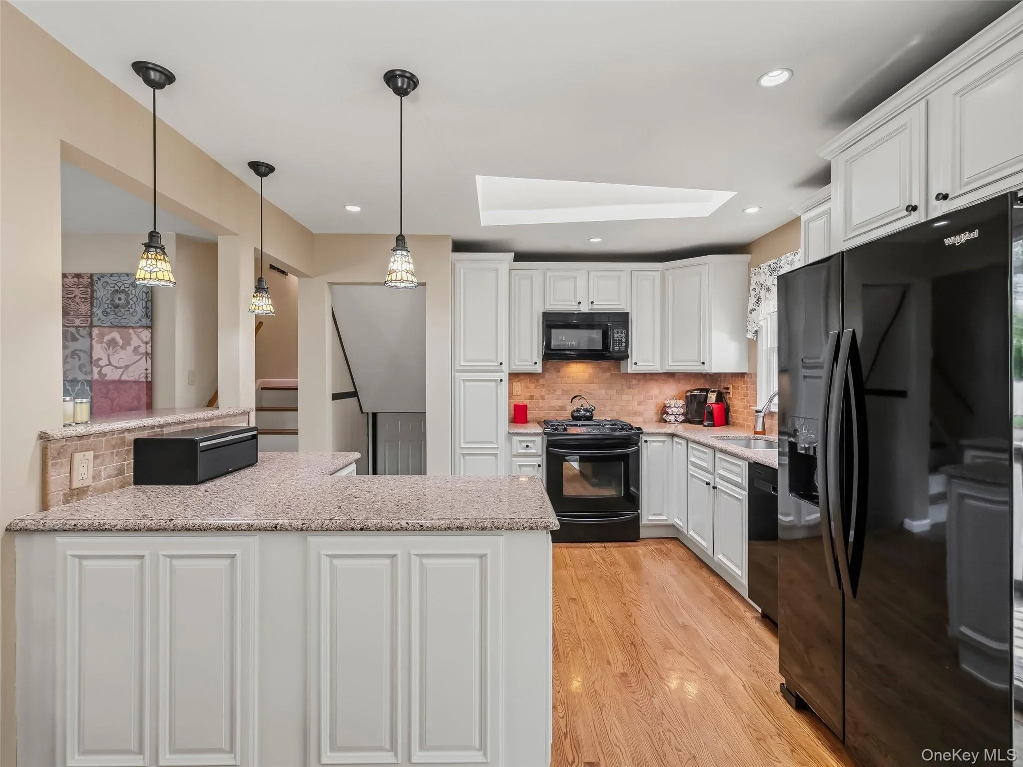 2 Valley View Terrace, Ramapo, NY, 3 Bedrooms Bedrooms, 8 Rooms Rooms,1 BathroomBathrooms,Residential,For Rent,Valley View,0,1061580 2 Valley View Terrace, Ramapo, NY, 3 Bedrooms Bedrooms, 8 Rooms Rooms,1 BathroomBathrooms,Residential,For Rent,Valley View,0,1061580