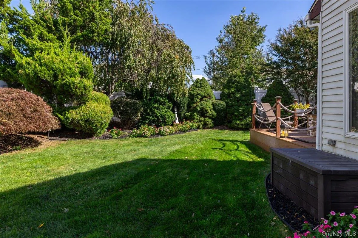 1 5th Avenue, Oyster Bay, NY, 5 Bedrooms Bedrooms, 8 Rooms Rooms,2 BathroomsBathrooms,Residential,For Rent,5th,0,1061597 1 5th Avenue, Oyster Bay, NY, 5 Bedrooms Bedrooms, 8 Rooms Rooms,2 BathroomsBathrooms,Residential,For Rent,5th,0,1061597