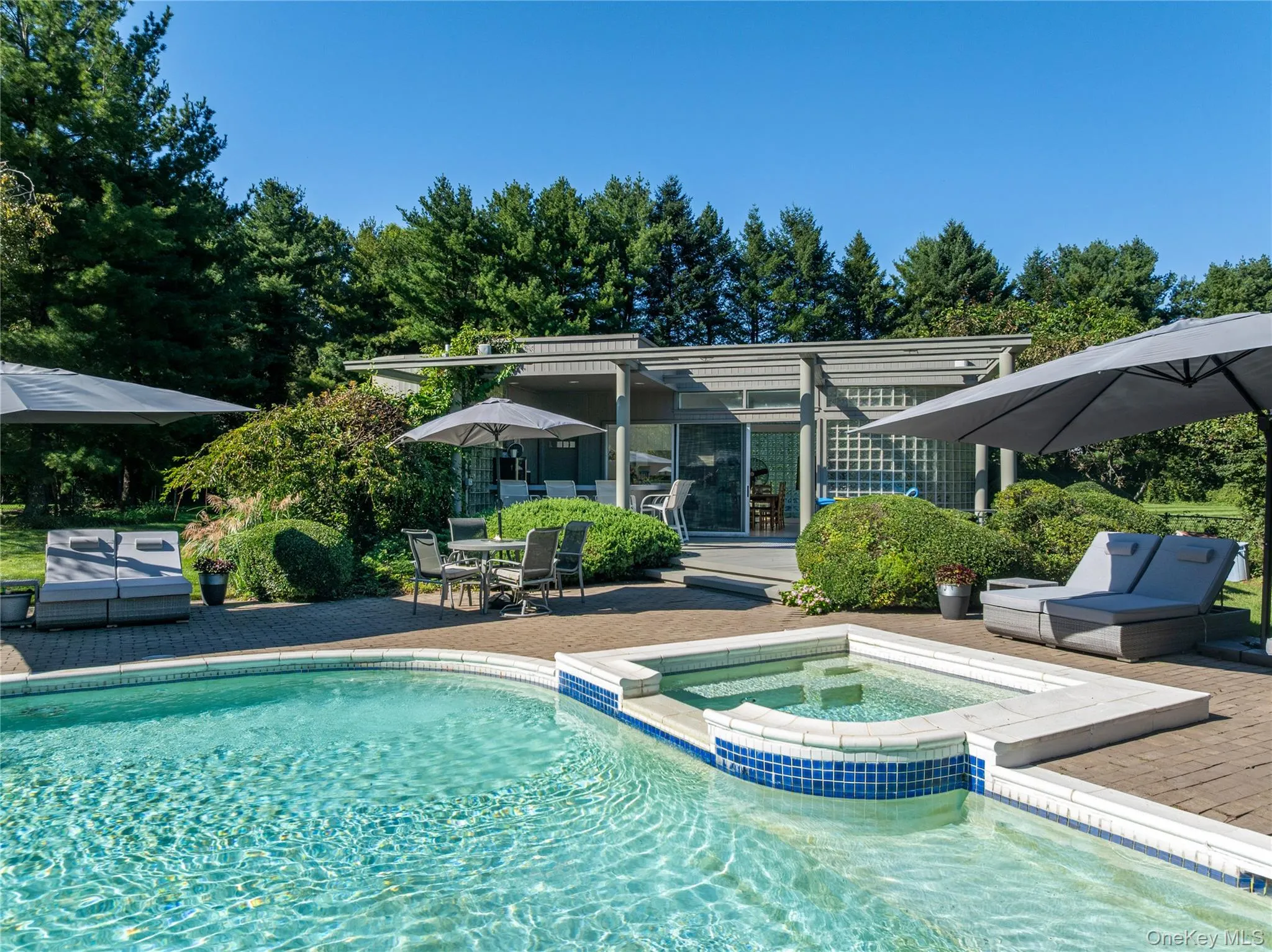 18 Chestnut Hill Drive, Oyster Bay, NY, 7 Bedrooms Bedrooms, 13 Rooms Rooms,8 BathroomsBathrooms,Residential,For Rent,Chestnut Hill,0,1061600 18 Chestnut Hill Drive, Oyster Bay, NY, 7 Bedrooms Bedrooms, 13 Rooms Rooms,8 BathroomsBathrooms,Residential,For Rent,Chestnut Hill,0,1061600