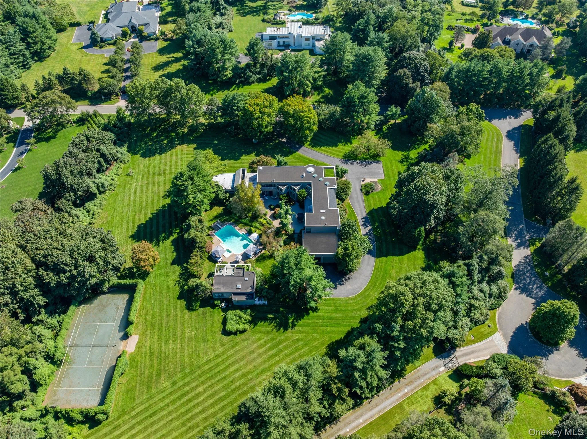18 Chestnut Hill Drive, Oyster Bay, NY, 7 Bedrooms Bedrooms, 13 Rooms Rooms,8 BathroomsBathrooms,Residential,For Rent,Chestnut Hill,0,1061600 18 Chestnut Hill Drive, Oyster Bay, NY, 7 Bedrooms Bedrooms, 13 Rooms Rooms,8 BathroomsBathrooms,Residential,For Rent,Chestnut Hill,0,1061600