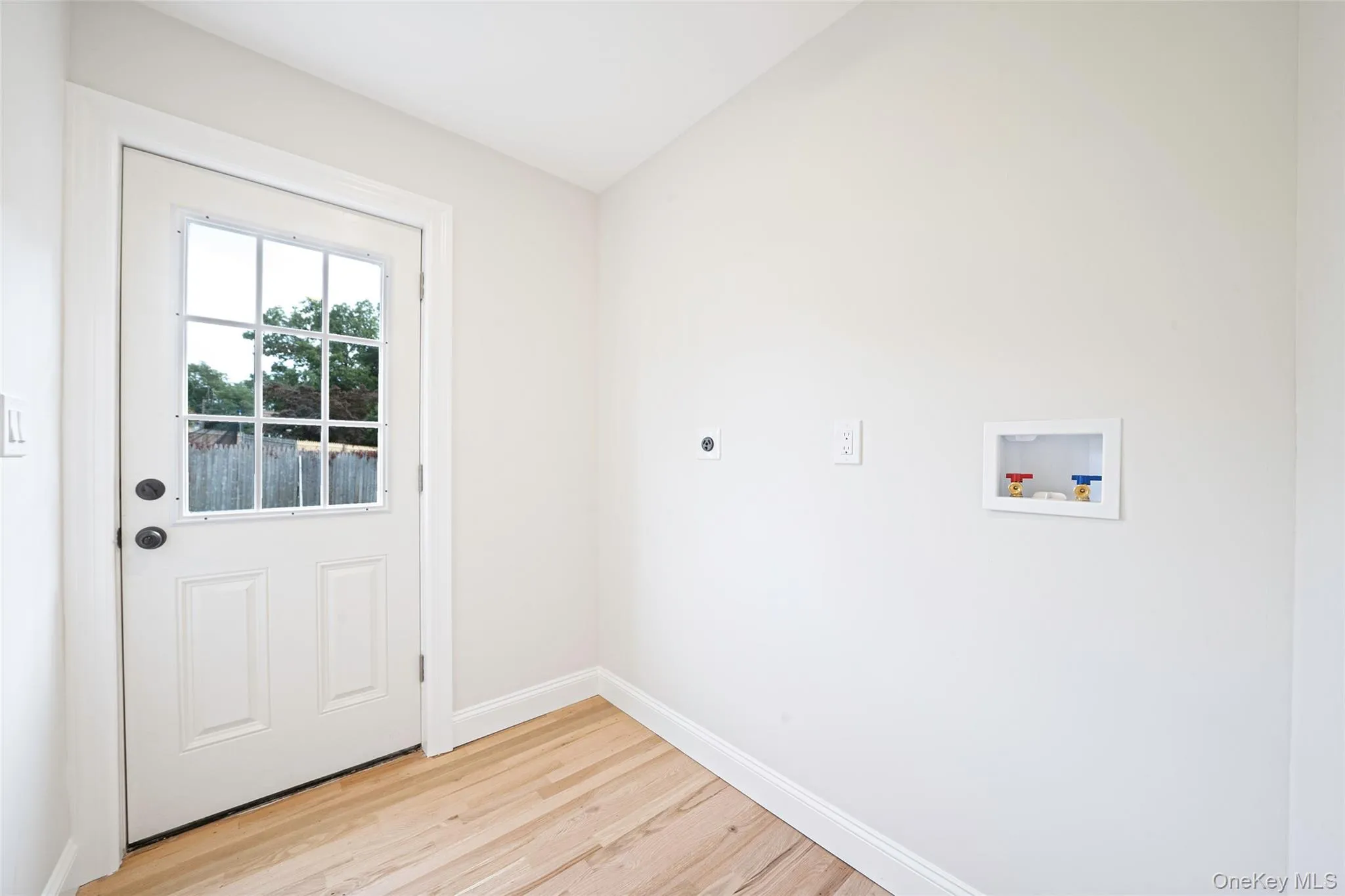 25 Avenue B, Brookhaven, NY, 5 Bedrooms Bedrooms, 12 Rooms Rooms,4 BathroomsBathrooms,Residential,For Rent,Avenue B,0,1061615 25 Avenue B, Brookhaven, NY, 5 Bedrooms Bedrooms, 12 Rooms Rooms,4 BathroomsBathrooms,Residential,For Rent,Avenue B,0,1061615