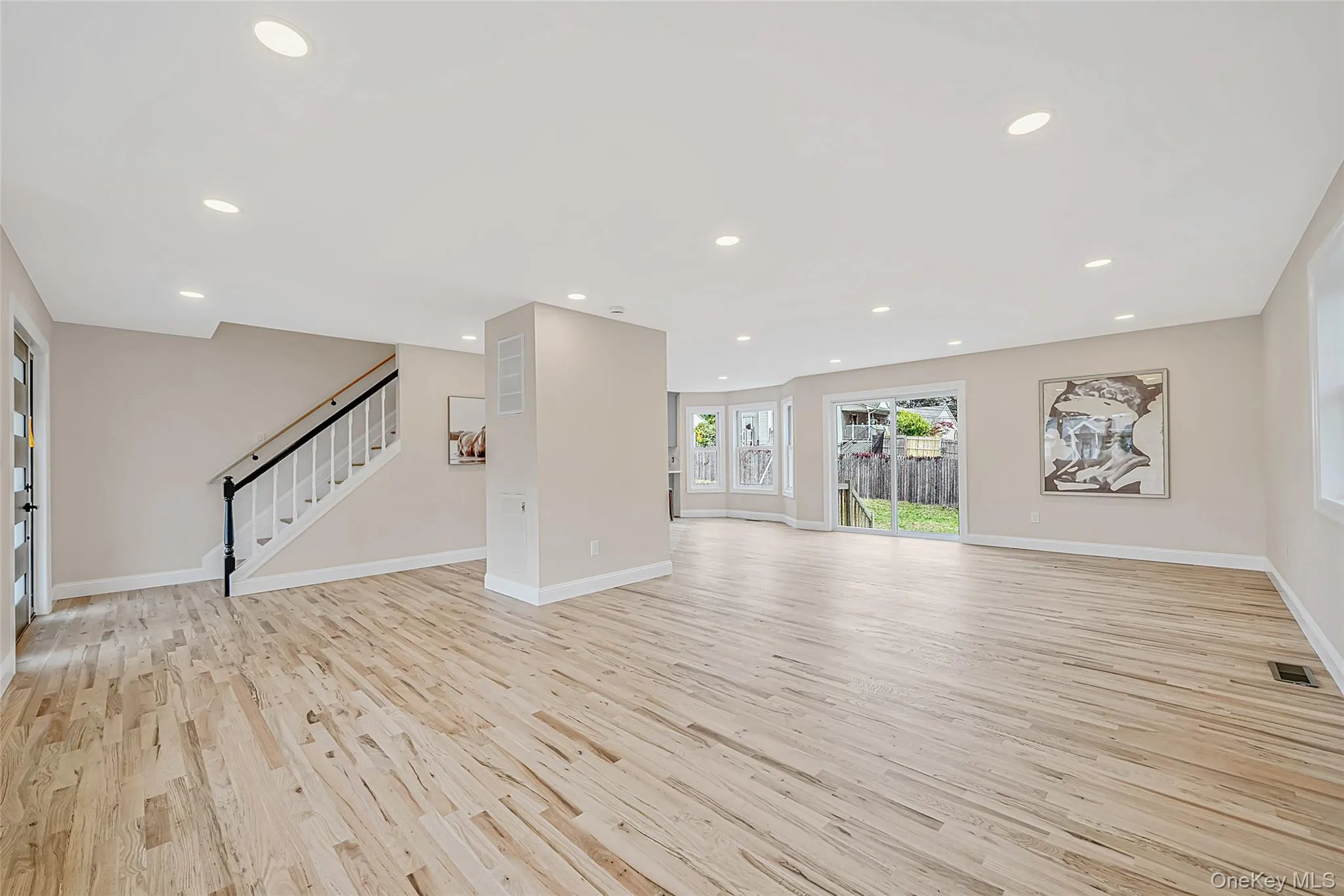 25 Avenue B, Brookhaven, NY, 5 Bedrooms Bedrooms, 12 Rooms Rooms,4 BathroomsBathrooms,Residential,For Rent,Avenue B,0,1061615 25 Avenue B, Brookhaven, NY, 5 Bedrooms Bedrooms, 12 Rooms Rooms,4 BathroomsBathrooms,Residential,For Rent,Avenue B,0,1061615