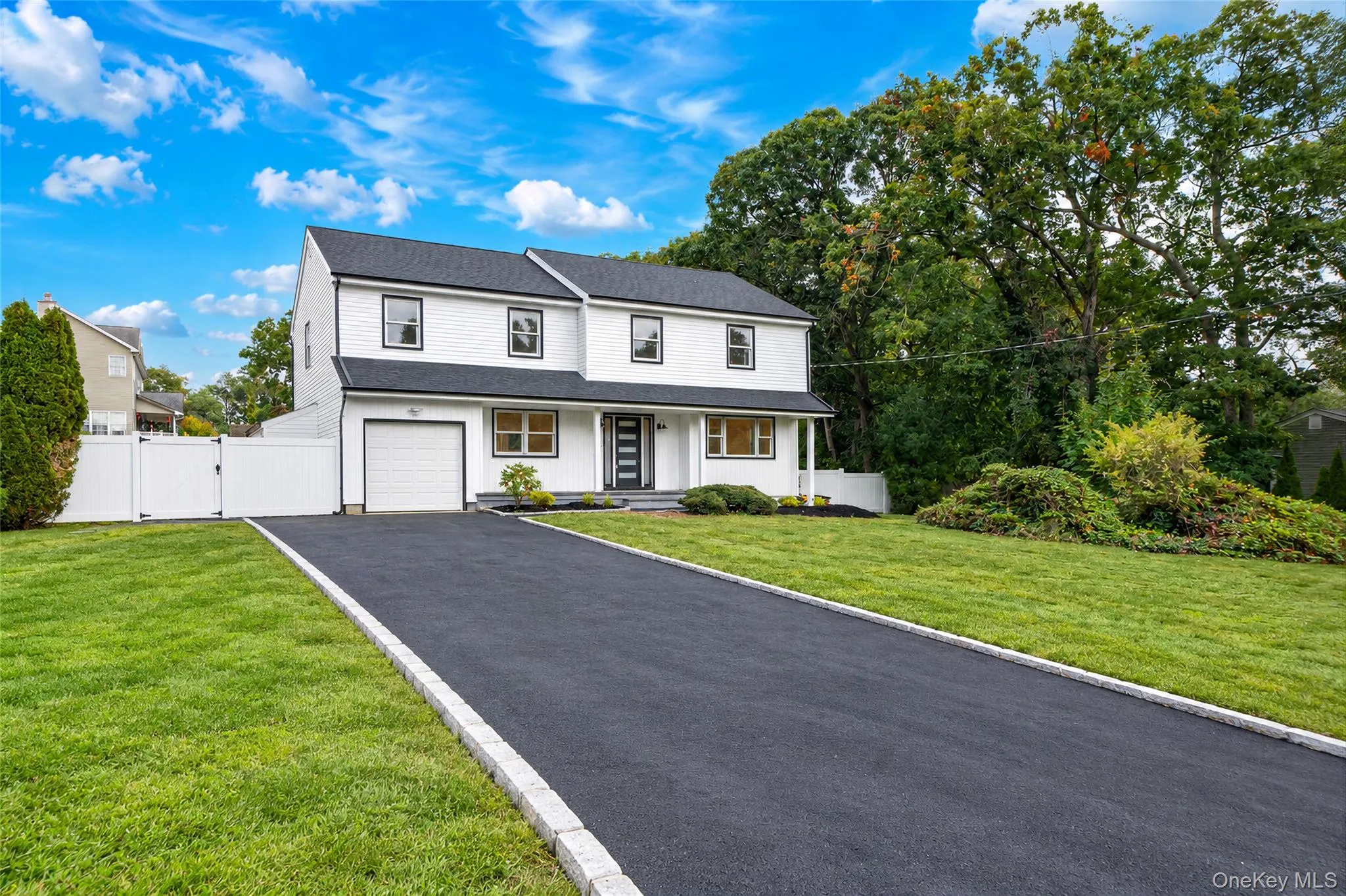 25 Avenue B, Brookhaven, NY, 5 Bedrooms Bedrooms, 12 Rooms Rooms,4 BathroomsBathrooms,Residential,For Rent,Avenue B,0,1061615 25 Avenue B, Brookhaven, NY, 5 Bedrooms Bedrooms, 12 Rooms Rooms,4 BathroomsBathrooms,Residential,For Rent,Avenue B,0,1061615