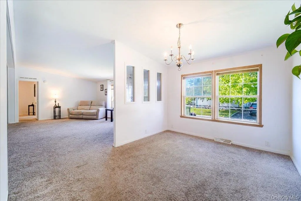106 Winding Wood, East Fishkill, NY, 3 Bedrooms Bedrooms, 6 Rooms Rooms,2 BathroomsBathrooms,Residential,For Rent,Winding Wood,0,1061617 106 Winding Wood, East Fishkill, NY, 3 Bedrooms Bedrooms, 6 Rooms Rooms,2 BathroomsBathrooms,Residential,For Rent,Winding Wood,0,1061617