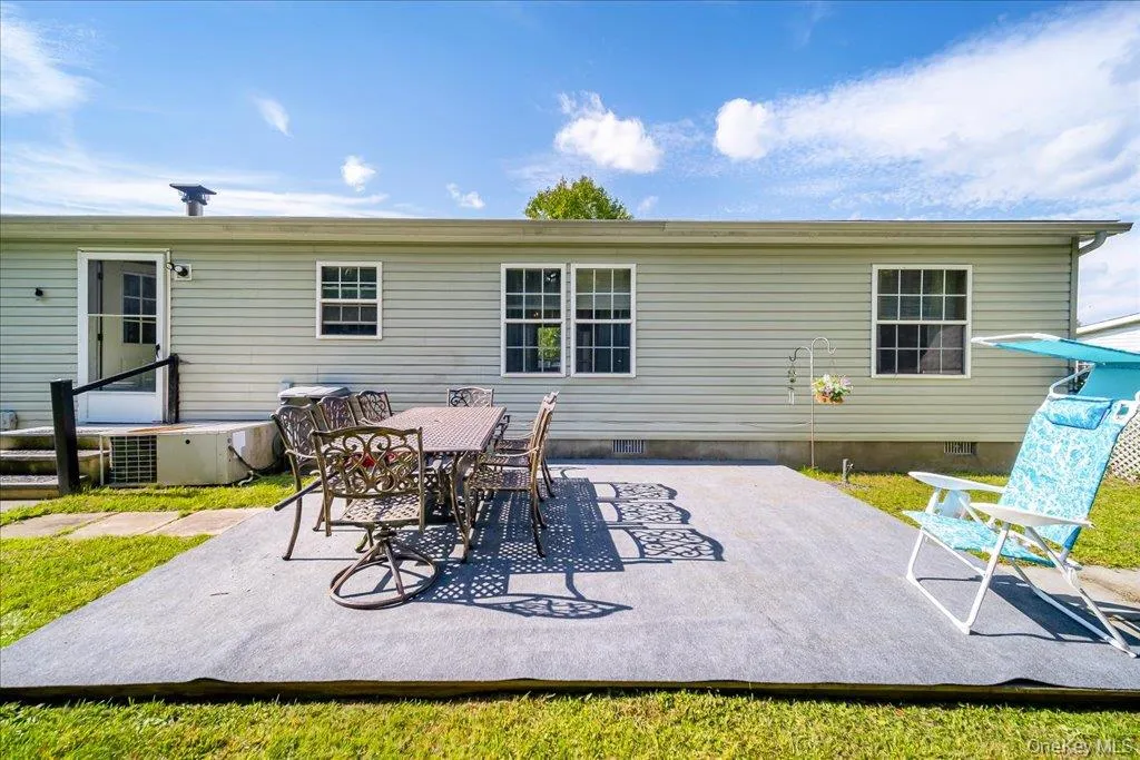 106 Winding Wood, East Fishkill, NY, 3 Bedrooms Bedrooms, 6 Rooms Rooms,2 BathroomsBathrooms,Residential,For Rent,Winding Wood,0,1061617 106 Winding Wood, East Fishkill, NY, 3 Bedrooms Bedrooms, 6 Rooms Rooms,2 BathroomsBathrooms,Residential,For Rent,Winding Wood,0,1061617