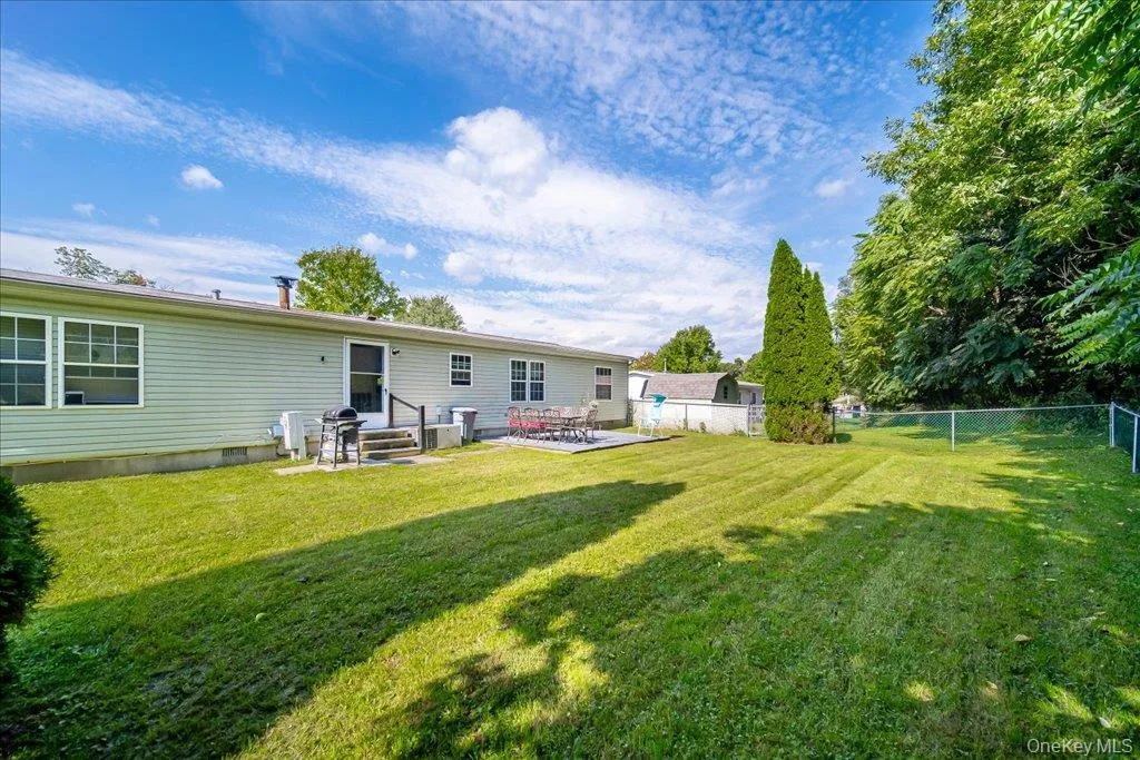 106 Winding Wood, East Fishkill, NY, 3 Bedrooms Bedrooms, 6 Rooms Rooms,2 BathroomsBathrooms,Residential,For Rent,Winding Wood,0,1061617 106 Winding Wood, East Fishkill, NY, 3 Bedrooms Bedrooms, 6 Rooms Rooms,2 BathroomsBathrooms,Residential,For Rent,Winding Wood,0,1061617