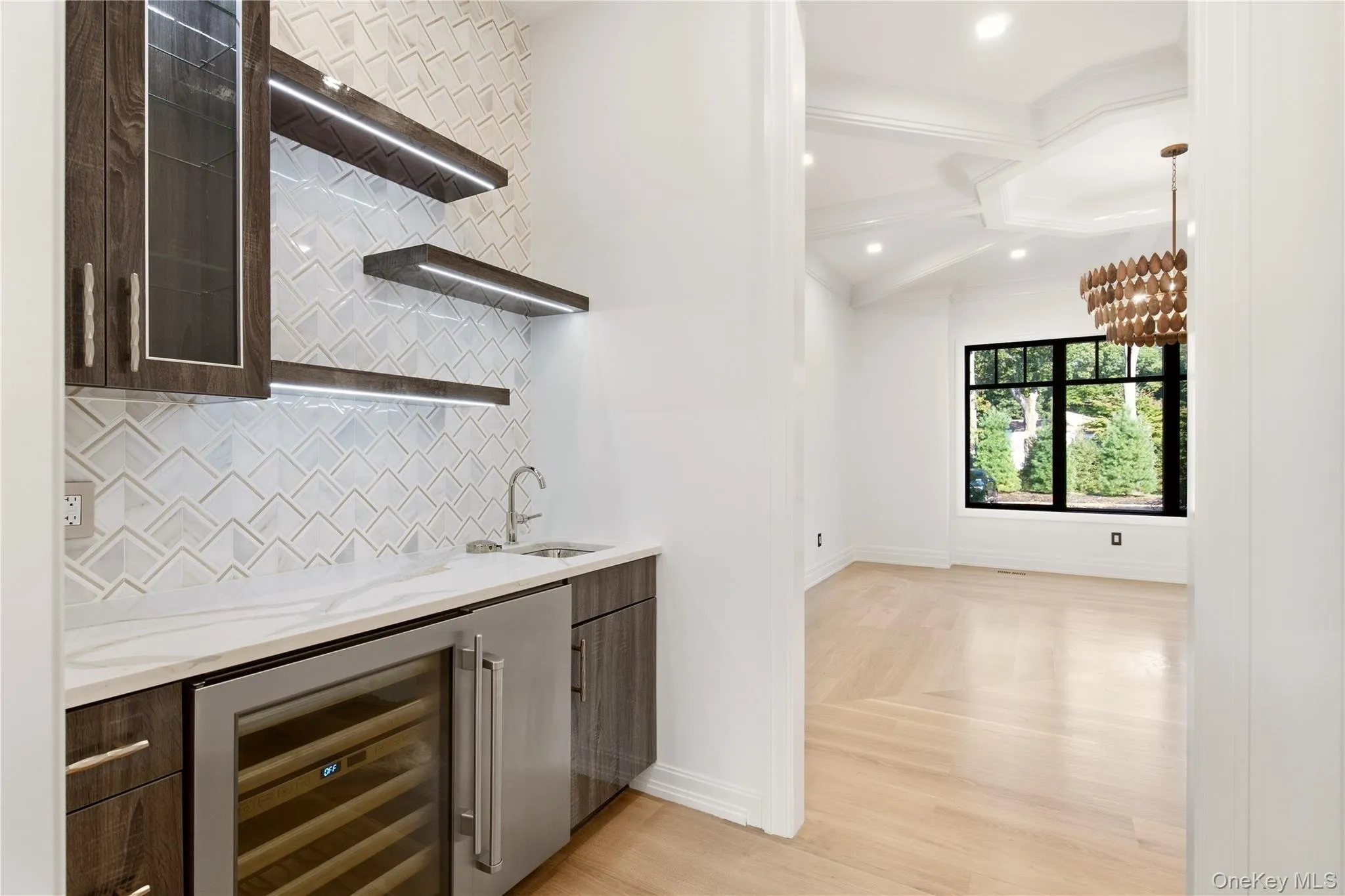 26 Saint Andrews Court, North Hempstead, NY, 5 Bedrooms Bedrooms, 10 Rooms Rooms,5 BathroomsBathrooms,Residential,For Rent,Saint Andrews,0,1061622 26 Saint Andrews Court, North Hempstead, NY, 5 Bedrooms Bedrooms, 10 Rooms Rooms,5 BathroomsBathrooms,Residential,For Rent,Saint Andrews,0,1061622