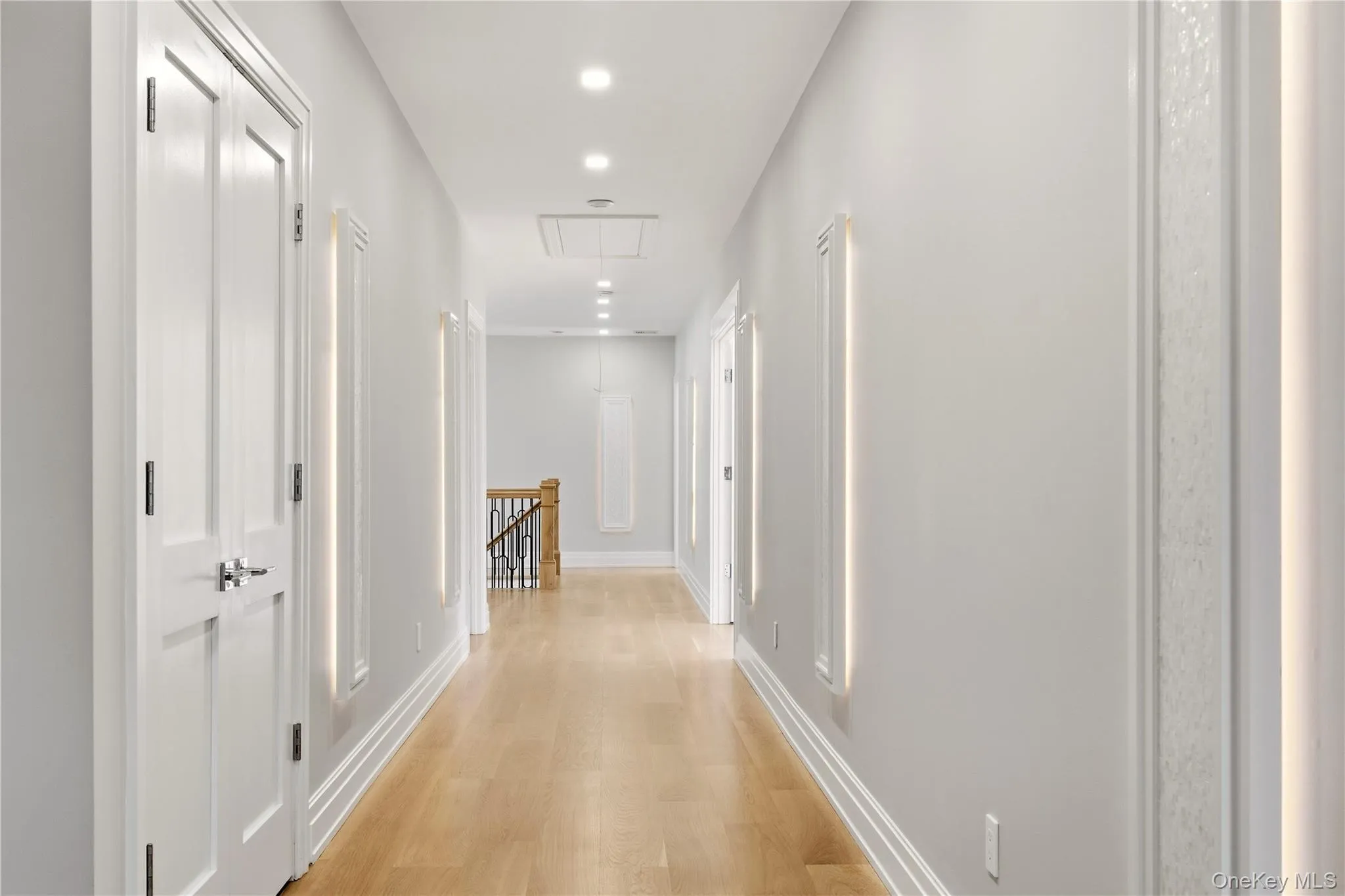26 Saint Andrews Court, North Hempstead, NY, 5 Bedrooms Bedrooms, 10 Rooms Rooms,5 BathroomsBathrooms,Residential,For Rent,Saint Andrews,0,1061622 26 Saint Andrews Court, North Hempstead, NY, 5 Bedrooms Bedrooms, 10 Rooms Rooms,5 BathroomsBathrooms,Residential,For Rent,Saint Andrews,0,1061622