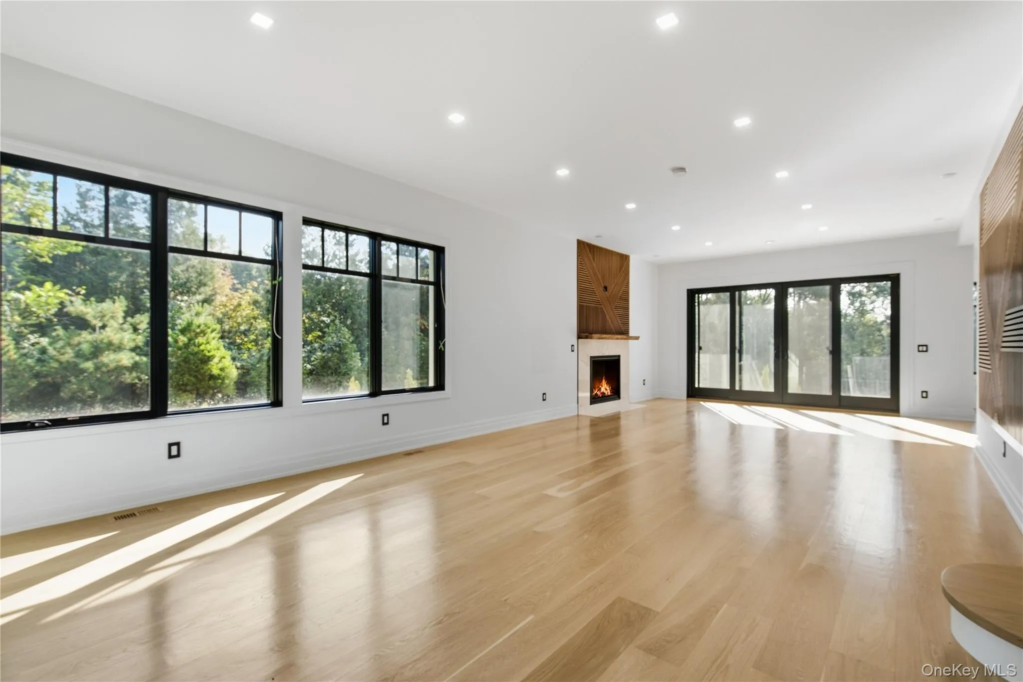 26 Saint Andrews Court, North Hempstead, NY, 5 Bedrooms Bedrooms, 10 Rooms Rooms,5 BathroomsBathrooms,Residential,For Rent,Saint Andrews,0,1061622 26 Saint Andrews Court, North Hempstead, NY, 5 Bedrooms Bedrooms, 10 Rooms Rooms,5 BathroomsBathrooms,Residential,For Rent,Saint Andrews,0,1061622