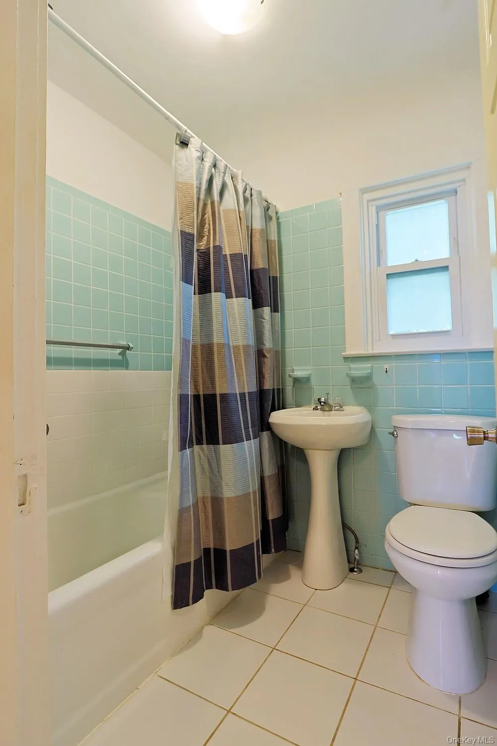 10 Wilson Street, Newburgh (city), NY, 3 Bedrooms Bedrooms, 6 Rooms Rooms,1 BathroomBathrooms,Residential,For Rent,Wilson,0,1061623 10 Wilson Street, Newburgh (city), NY, 3 Bedrooms Bedrooms, 6 Rooms Rooms,1 BathroomBathrooms,Residential,For Rent,Wilson,0,1061623