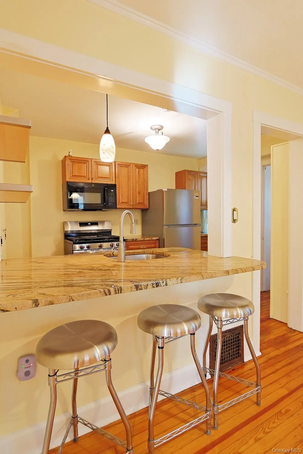10 Wilson Street, Newburgh (city), NY, 3 Bedrooms Bedrooms, 6 Rooms Rooms,1 BathroomBathrooms,Residential,For Rent,Wilson,0,1061623 10 Wilson Street, Newburgh (city), NY, 3 Bedrooms Bedrooms, 6 Rooms Rooms,1 BathroomBathrooms,Residential,For Rent,Wilson,0,1061623