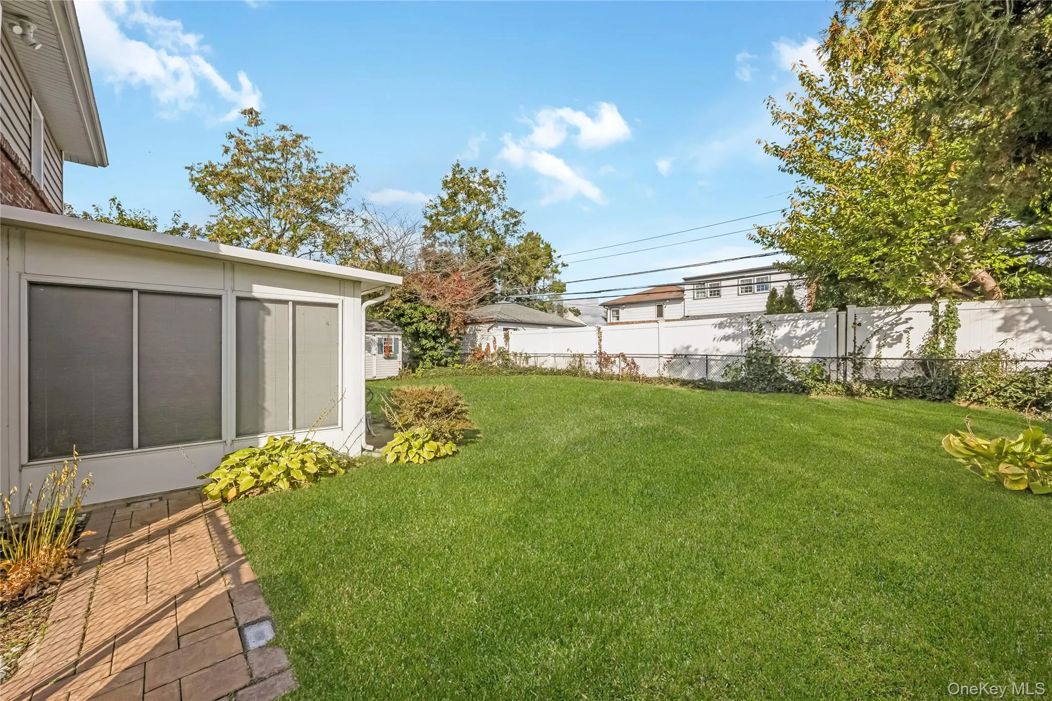 19 Grant Street, Oyster Bay, NY, 3 Bedrooms Bedrooms, 7 Rooms Rooms,1 BathroomBathrooms,Residential,For Rent,Grant,0,1061624 19 Grant Street, Oyster Bay, NY, 3 Bedrooms Bedrooms, 7 Rooms Rooms,1 BathroomBathrooms,Residential,For Rent,Grant,0,1061624
