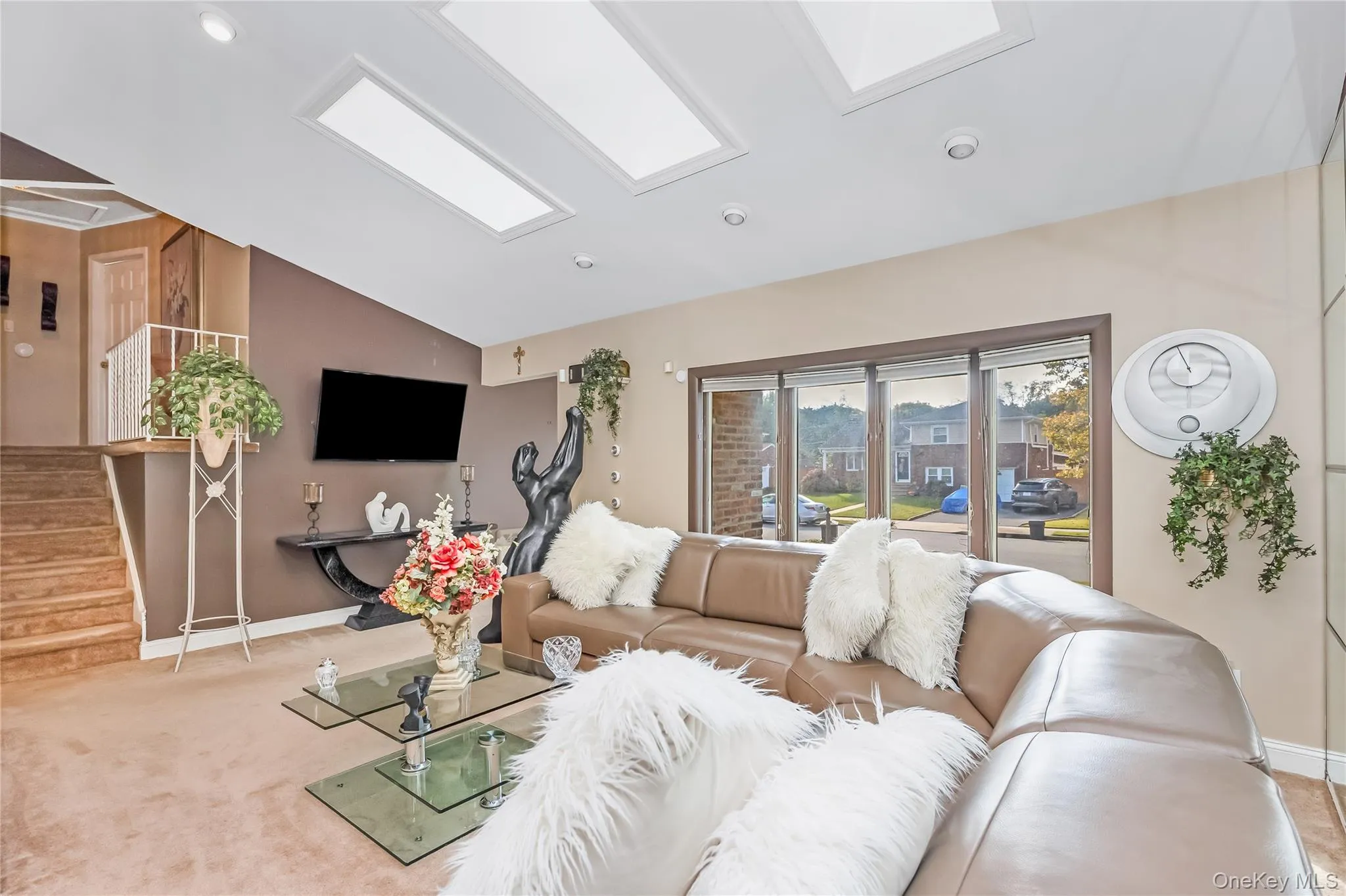 19 Grant Street, Oyster Bay, NY, 3 Bedrooms Bedrooms, 7 Rooms Rooms,1 BathroomBathrooms,Residential,For Rent,Grant,0,1061624 19 Grant Street, Oyster Bay, NY, 3 Bedrooms Bedrooms, 7 Rooms Rooms,1 BathroomBathrooms,Residential,For Rent,Grant,0,1061624