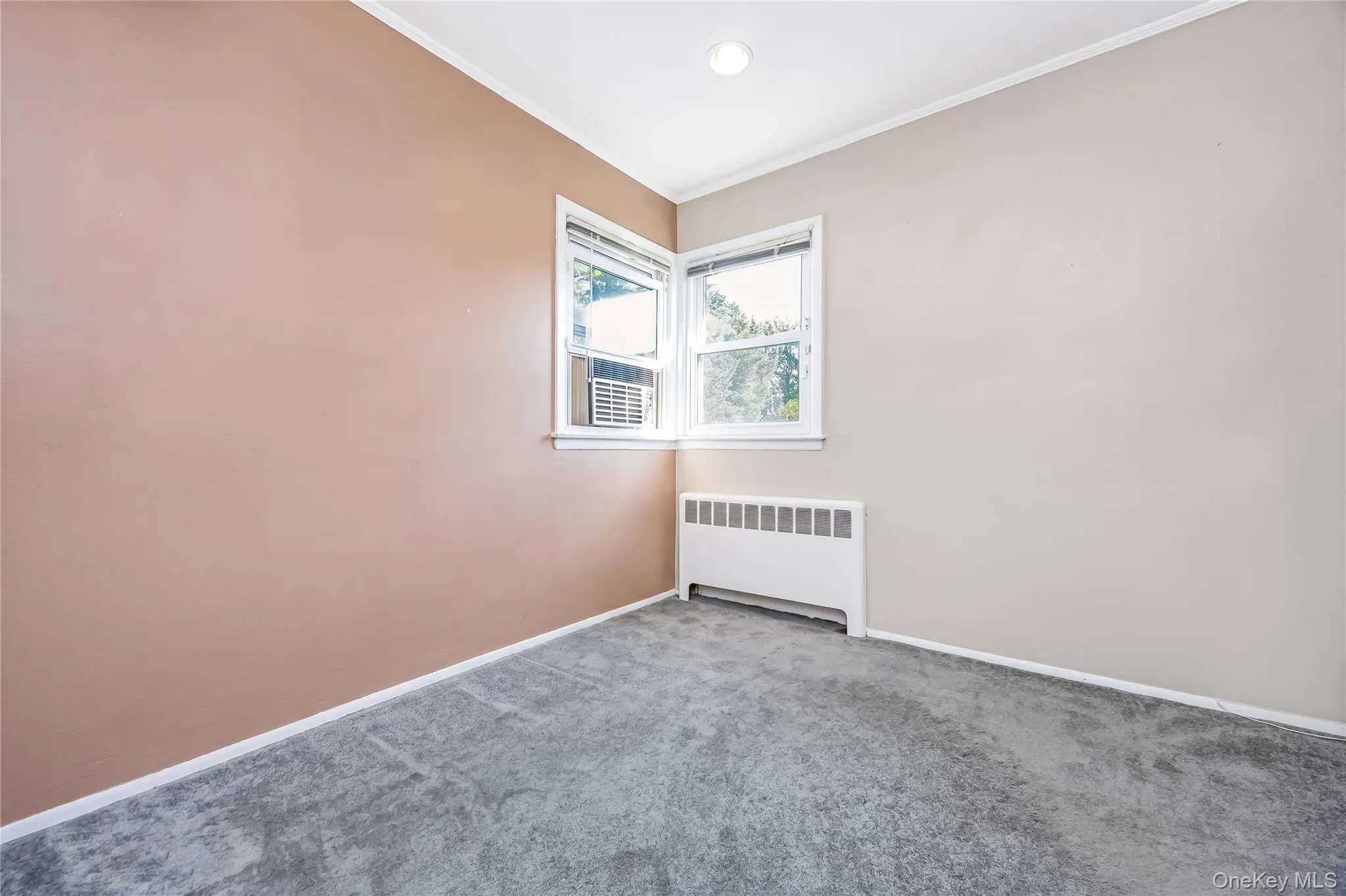 19 Grant Street, Oyster Bay, NY, 3 Bedrooms Bedrooms, 7 Rooms Rooms,1 BathroomBathrooms,Residential,For Rent,Grant,0,1061624 19 Grant Street, Oyster Bay, NY, 3 Bedrooms Bedrooms, 7 Rooms Rooms,1 BathroomBathrooms,Residential,For Rent,Grant,0,1061624