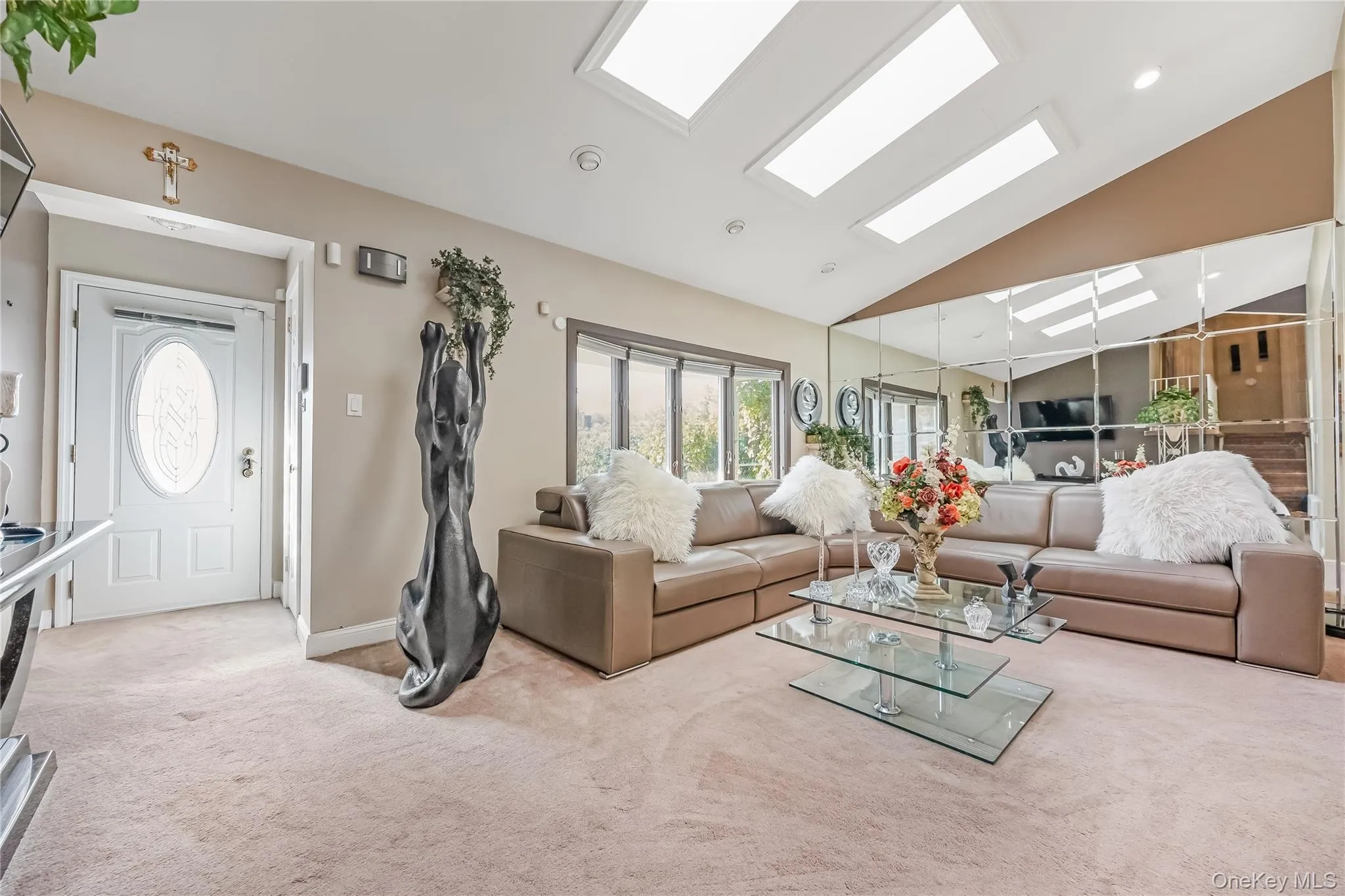 19 Grant Street, Oyster Bay, NY, 3 Bedrooms Bedrooms, 7 Rooms Rooms,1 BathroomBathrooms,Residential,For Rent,Grant,0,1061624 19 Grant Street, Oyster Bay, NY, 3 Bedrooms Bedrooms, 7 Rooms Rooms,1 BathroomBathrooms,Residential,For Rent,Grant,0,1061624