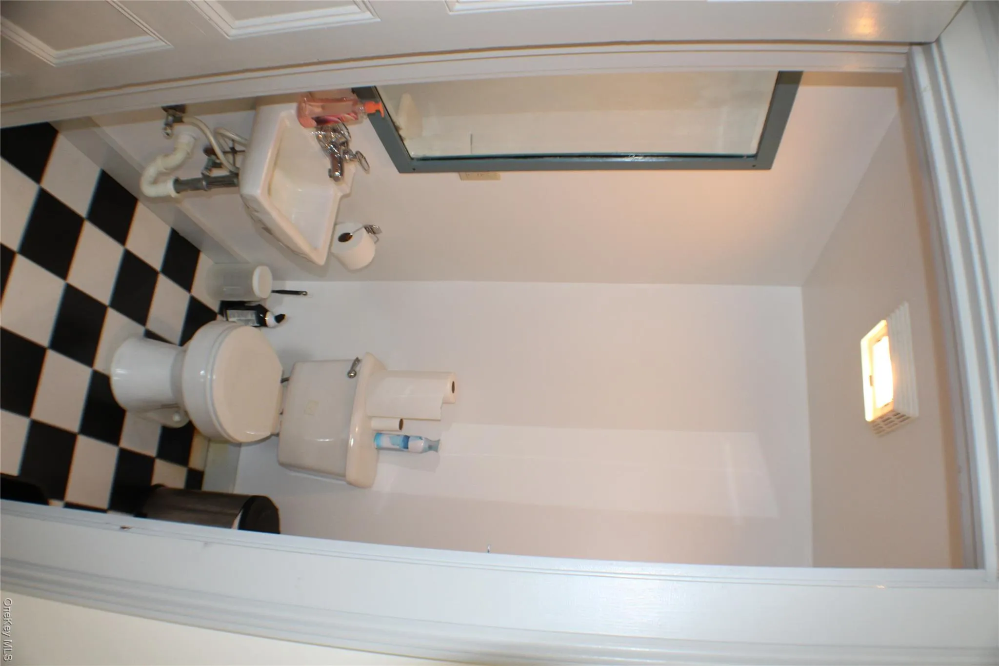 Private half bath. Private half bath.