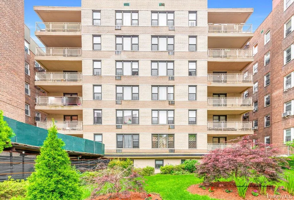 65-50 Wetherole Street, New York, NY, 2 Bedroom Bedrooms, 5 Room Rooms,1 BathroomBathrooms,Residential Lease,For Rent,Wetherole,0,1061636 65-50 Wetherole Street, New York, NY, 2 Bedroom Bedrooms, 5 Room Rooms,1 BathroomBathrooms,Residential Lease,For Rent,Wetherole,0,1061636