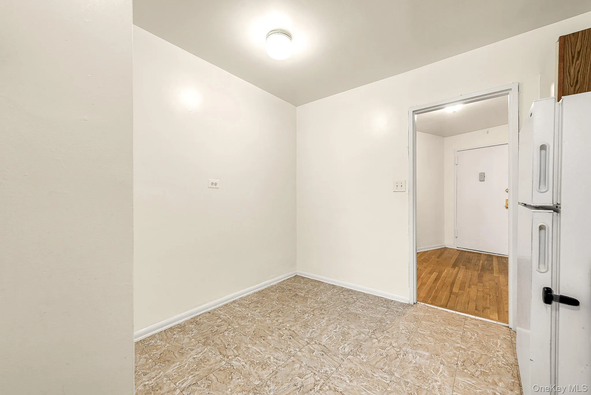 65-50 Wetherole Street, New York, NY, 2 Bedroom Bedrooms, 5 Room Rooms,1 BathroomBathrooms,Residential Lease,For Rent,Wetherole,0,1061636 65-50 Wetherole Street, New York, NY, 2 Bedroom Bedrooms, 5 Room Rooms,1 BathroomBathrooms,Residential Lease,For Rent,Wetherole,0,1061636