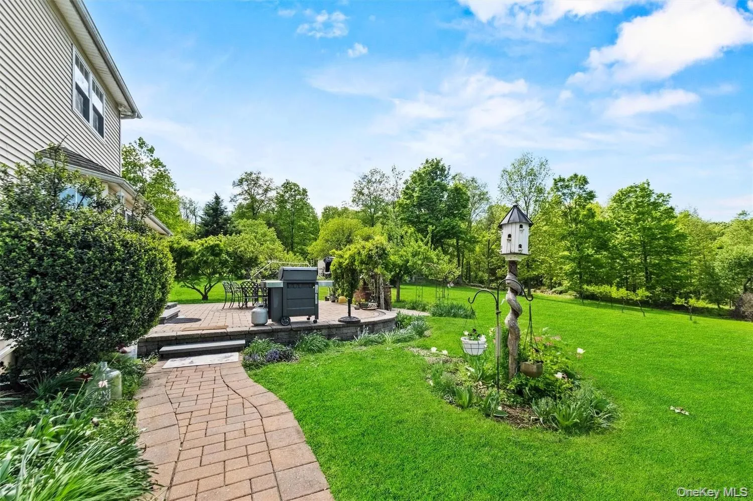 20 Goshen Road, Goshen, NY, 4 Bedrooms Bedrooms, 14 Rooms Rooms,2 BathroomsBathrooms,Residential,For Rent,Goshen,0,1061638 20 Goshen Road, Goshen, NY, 4 Bedrooms Bedrooms, 14 Rooms Rooms,2 BathroomsBathrooms,Residential,For Rent,Goshen,0,1061638
