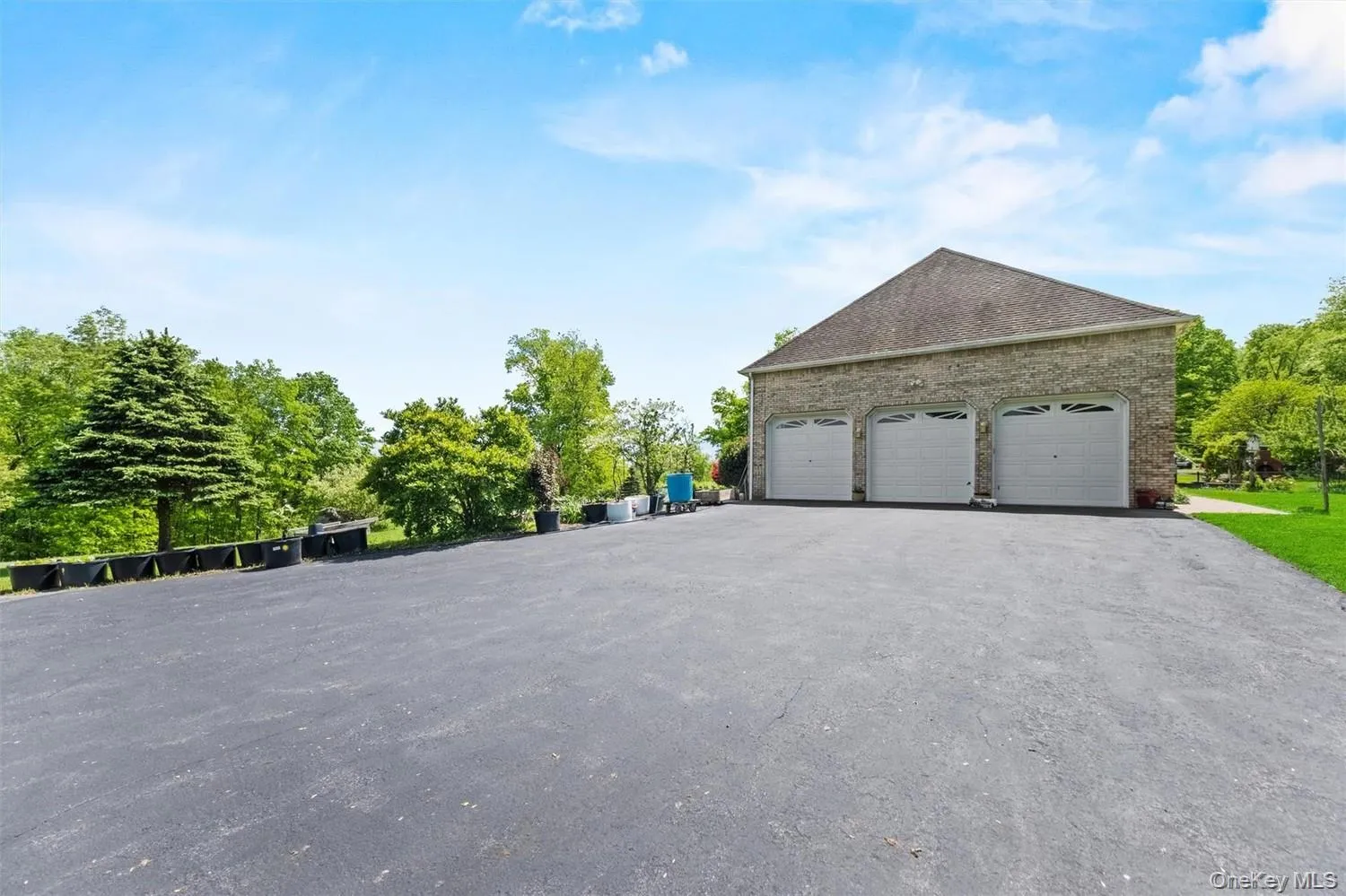 20 Goshen Road, Goshen, NY, 4 Bedrooms Bedrooms, 14 Rooms Rooms,2 BathroomsBathrooms,Residential,For Rent,Goshen,0,1061638 20 Goshen Road, Goshen, NY, 4 Bedrooms Bedrooms, 14 Rooms Rooms,2 BathroomsBathrooms,Residential,For Rent,Goshen,0,1061638