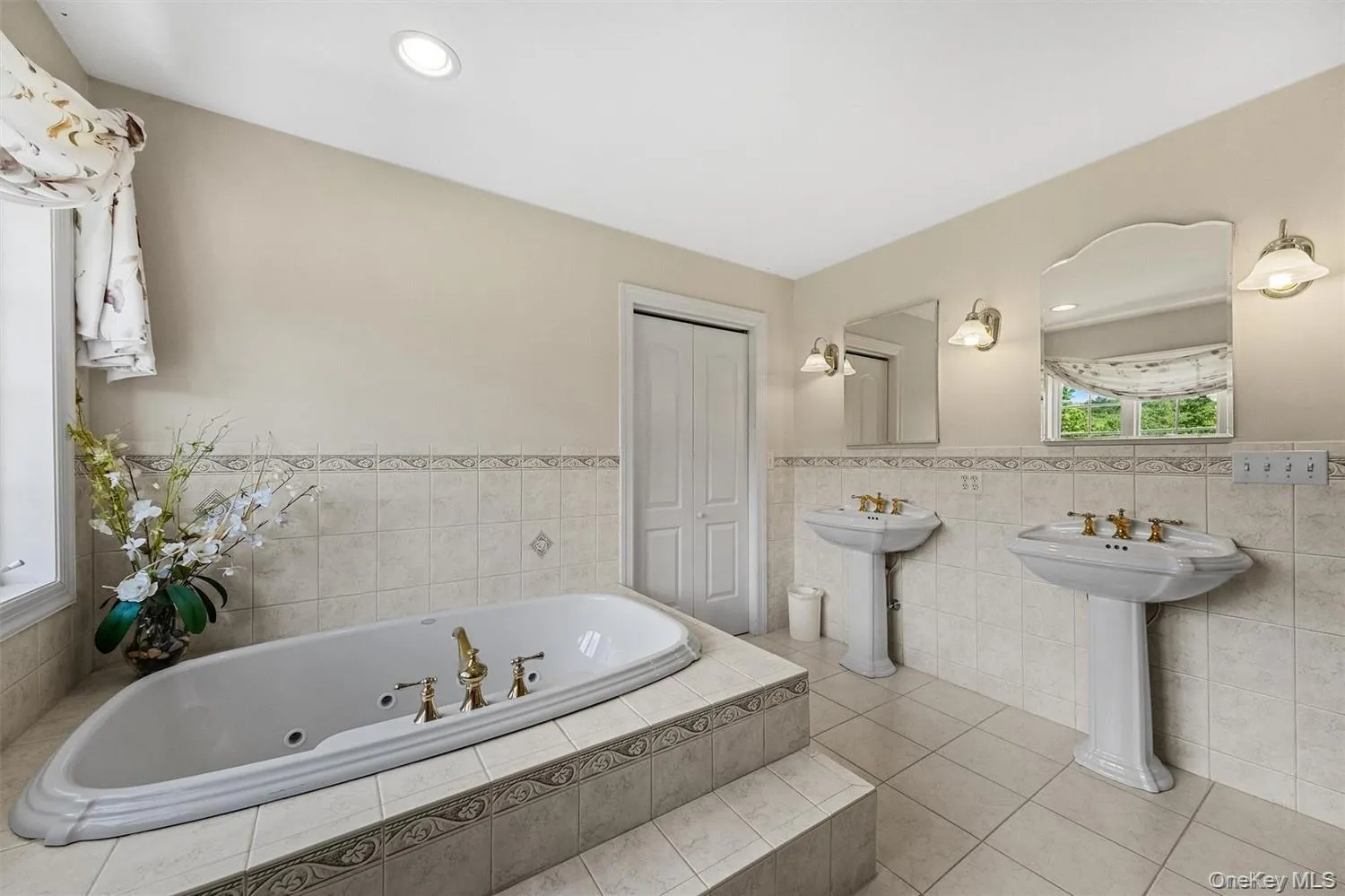 20 Goshen Road, Goshen, NY, 4 Bedrooms Bedrooms, 14 Rooms Rooms,2 BathroomsBathrooms,Residential,For Rent,Goshen,0,1061638 20 Goshen Road, Goshen, NY, 4 Bedrooms Bedrooms, 14 Rooms Rooms,2 BathroomsBathrooms,Residential,For Rent,Goshen,0,1061638