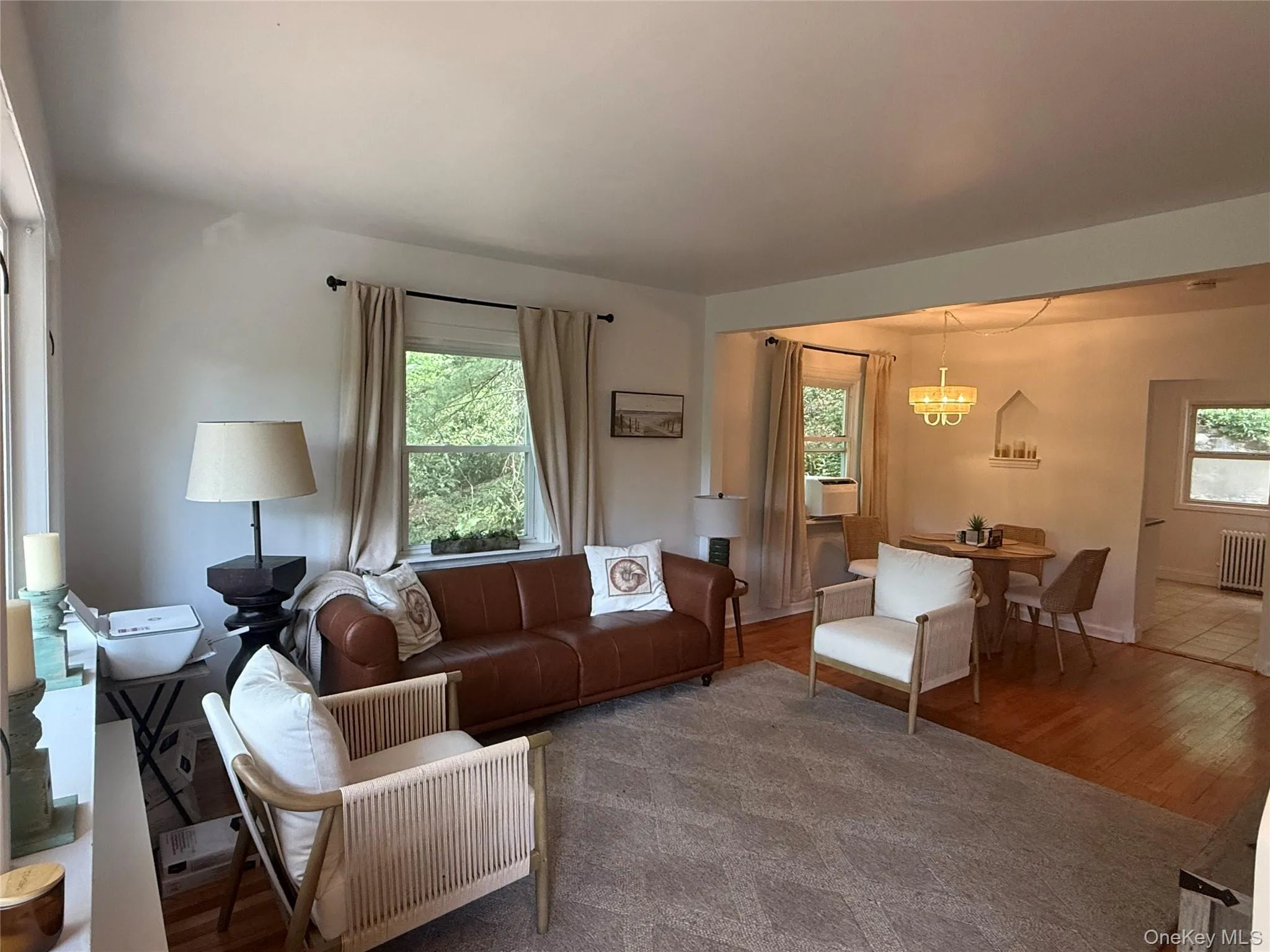 19 Cotswold Drive, Huntington, NY, 3 Bedroom Bedrooms, 6 Room Rooms,2 BathroomBathrooms,Residential Lease,For Rent,Cotswold,0,1061643 19 Cotswold Drive, Huntington, NY, 3 Bedroom Bedrooms, 6 Room Rooms,2 BathroomBathrooms,Residential Lease,For Rent,Cotswold,0,1061643